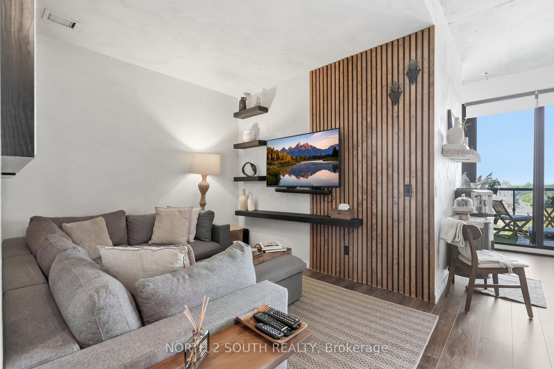 Photo 19 of Unit 717, 7 Smith Crescent, Etobicoke, Stonegate-Queensway — HOMEH