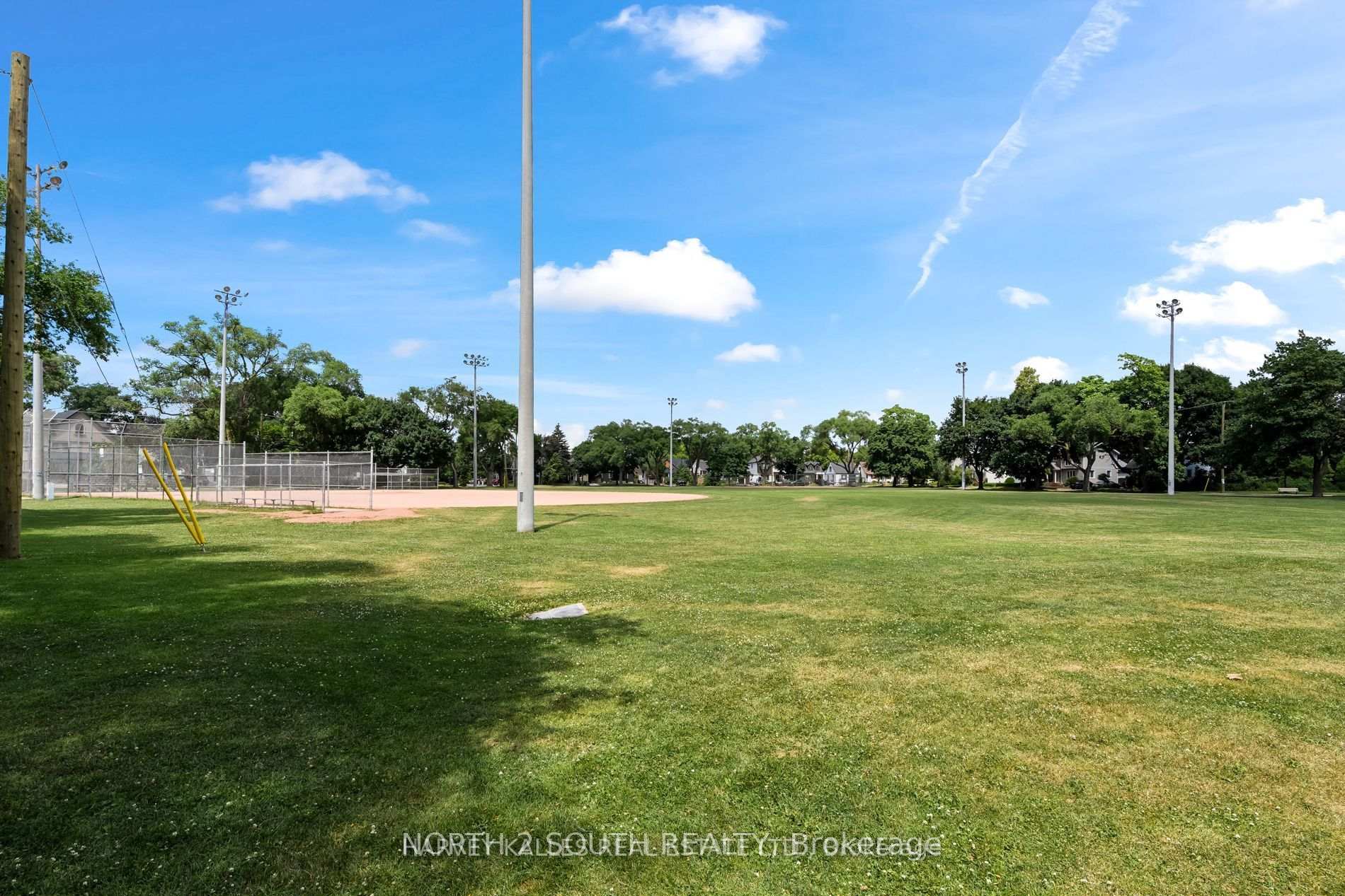 Photo 41 of Unit 717, 7 Smith Crescent, Etobicoke, Stonegate-Queensway — HOMEH