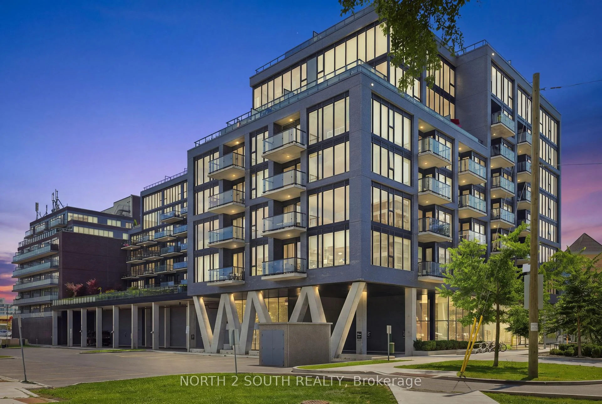 Photo 44 of Unit 717, 7 Smith Crescent, Etobicoke, Stonegate-Queensway — HOMEH