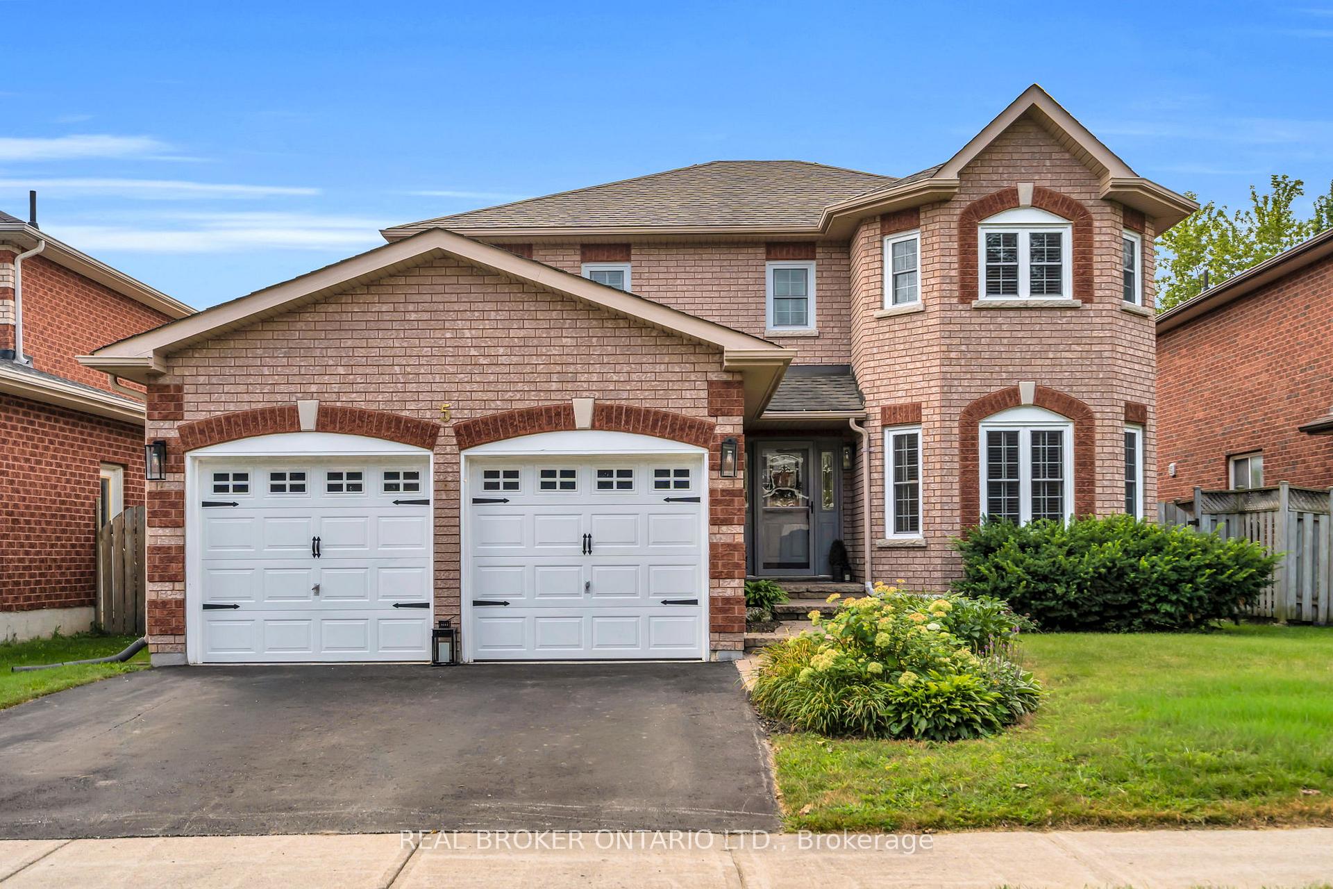 Photo 2 of 5 Amberview Drive, Georgina, Keswick South — HOMEH