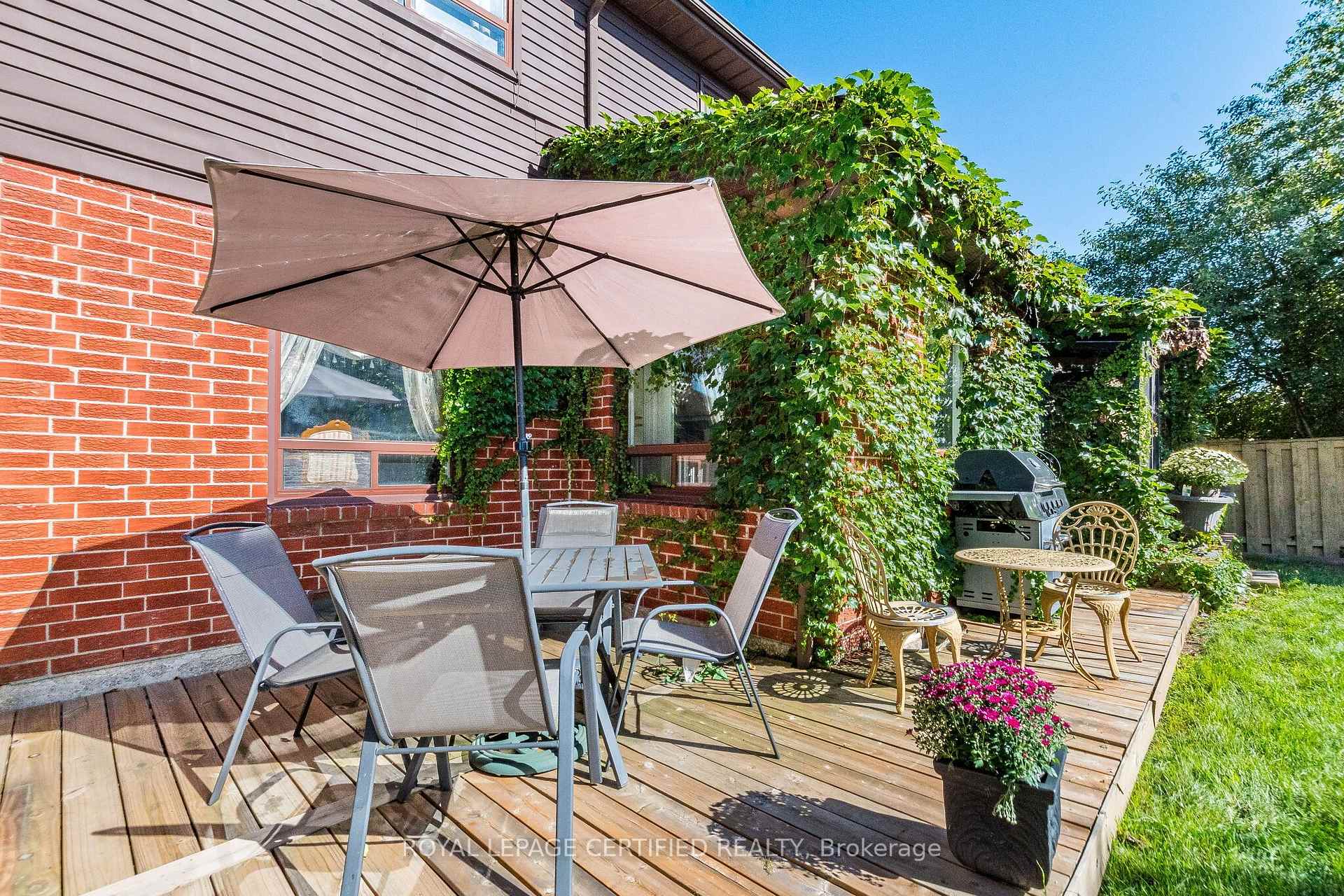 Photo 44 of 251 Elgin Drive, Brampton, Fletcher's West — HOMEH