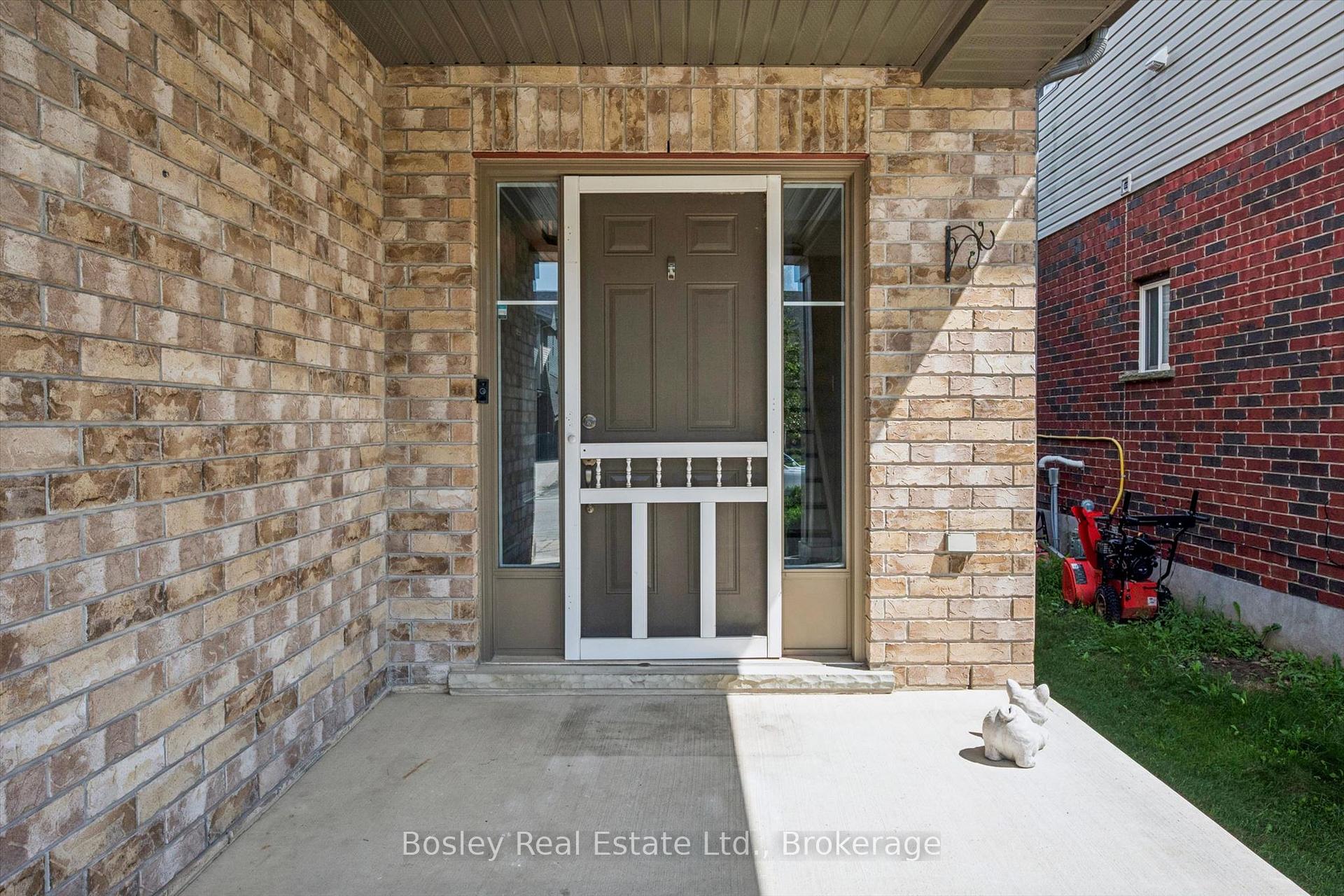 Photo 4 of 4 Pearson Street, Guelph, Pineridge/Westminster Woods — HOMEH