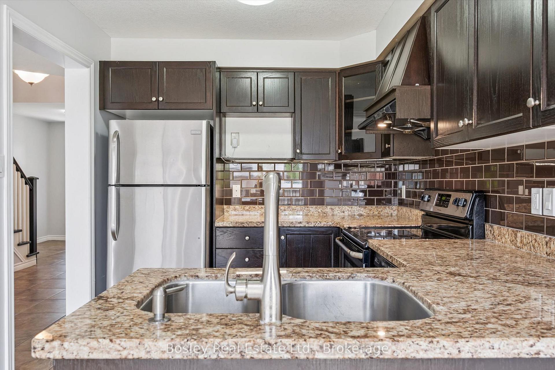Photo 16 of 4 Pearson Street, Guelph, Pineridge/Westminster Woods — HOMEH
