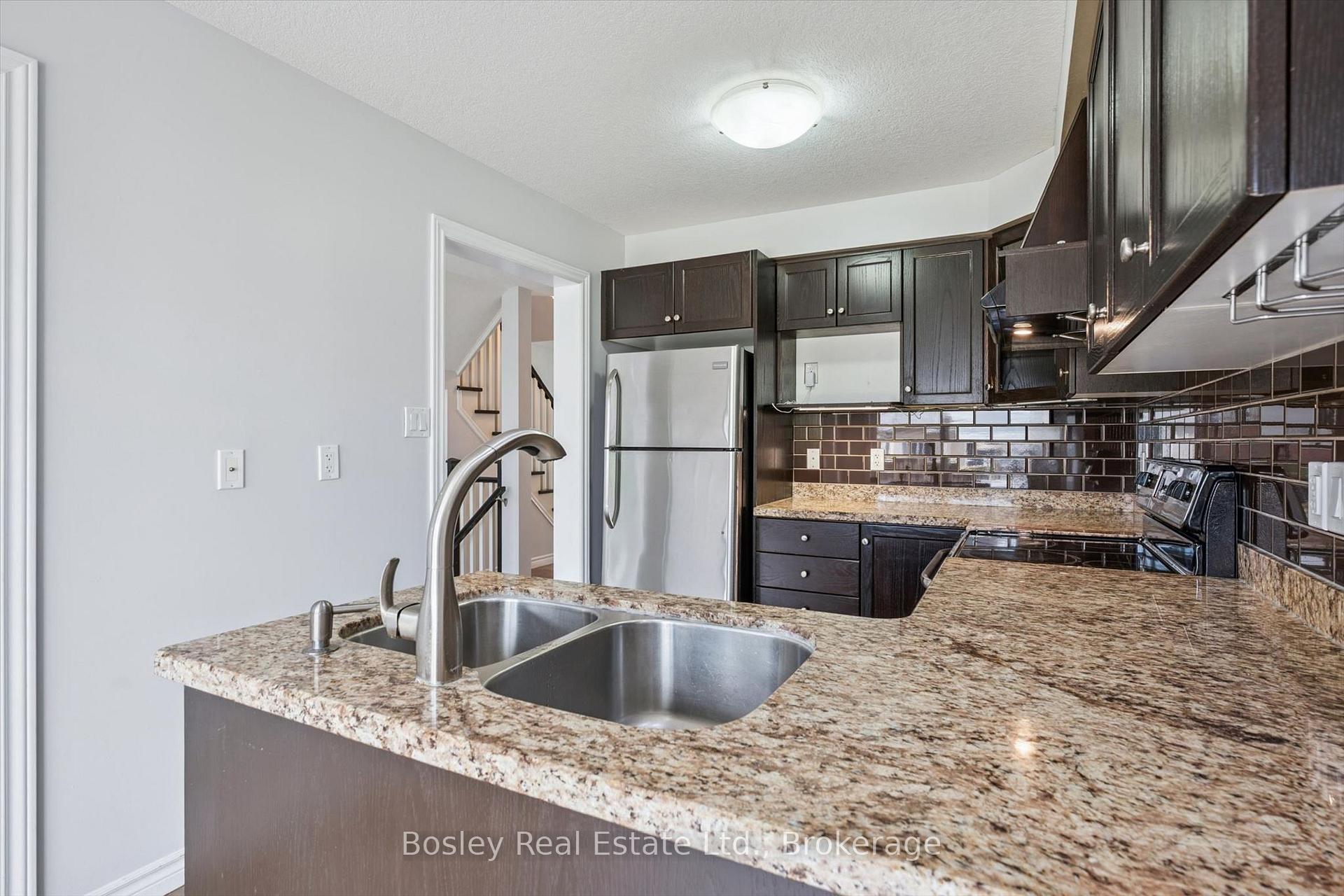 Photo 17 of 4 Pearson Street, Guelph, Pineridge/Westminster Woods — HOMEH