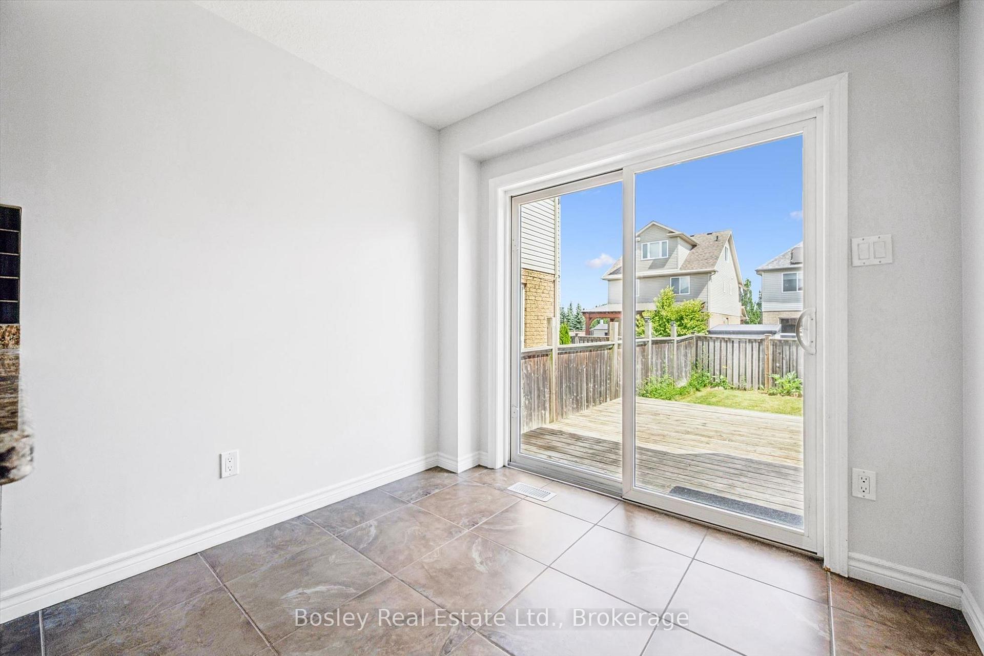 Photo 22 of 4 Pearson Street, Guelph, Pineridge/Westminster Woods — HOMEH