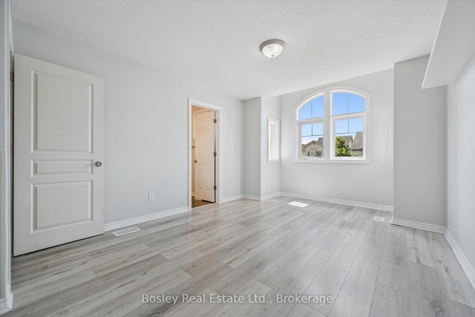 Photo 26 of 4 Pearson Street, Guelph, Pineridge/Westminster Woods — HOMEH