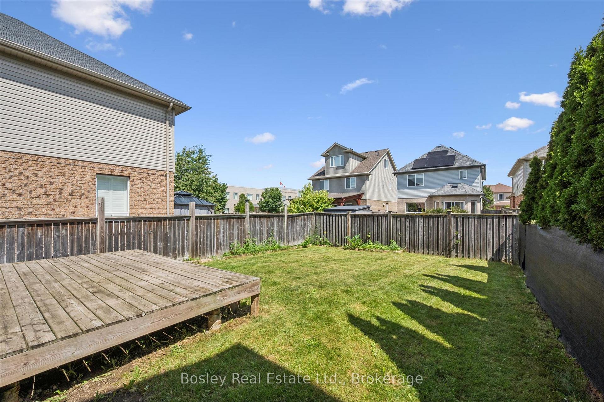 Photo 41 of 4 Pearson Street, Guelph, Pineridge/Westminster Woods — HOMEH