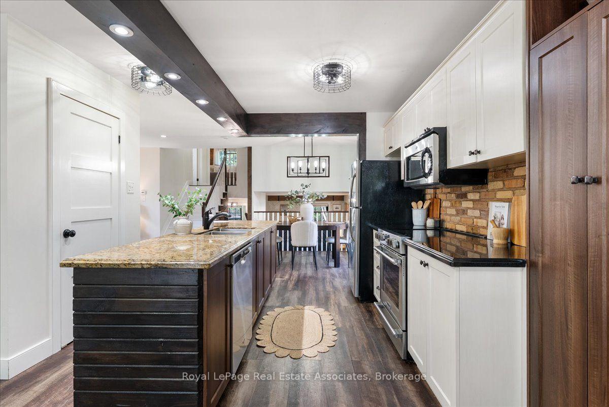 Photo 6 of 1464 Trowbridge Drive, Oshawa, Centennial — HOMEH
