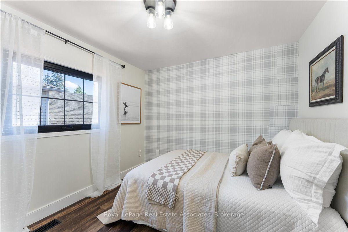 Photo 24 of 1464 Trowbridge Drive, Oshawa, Centennial — HOMEH