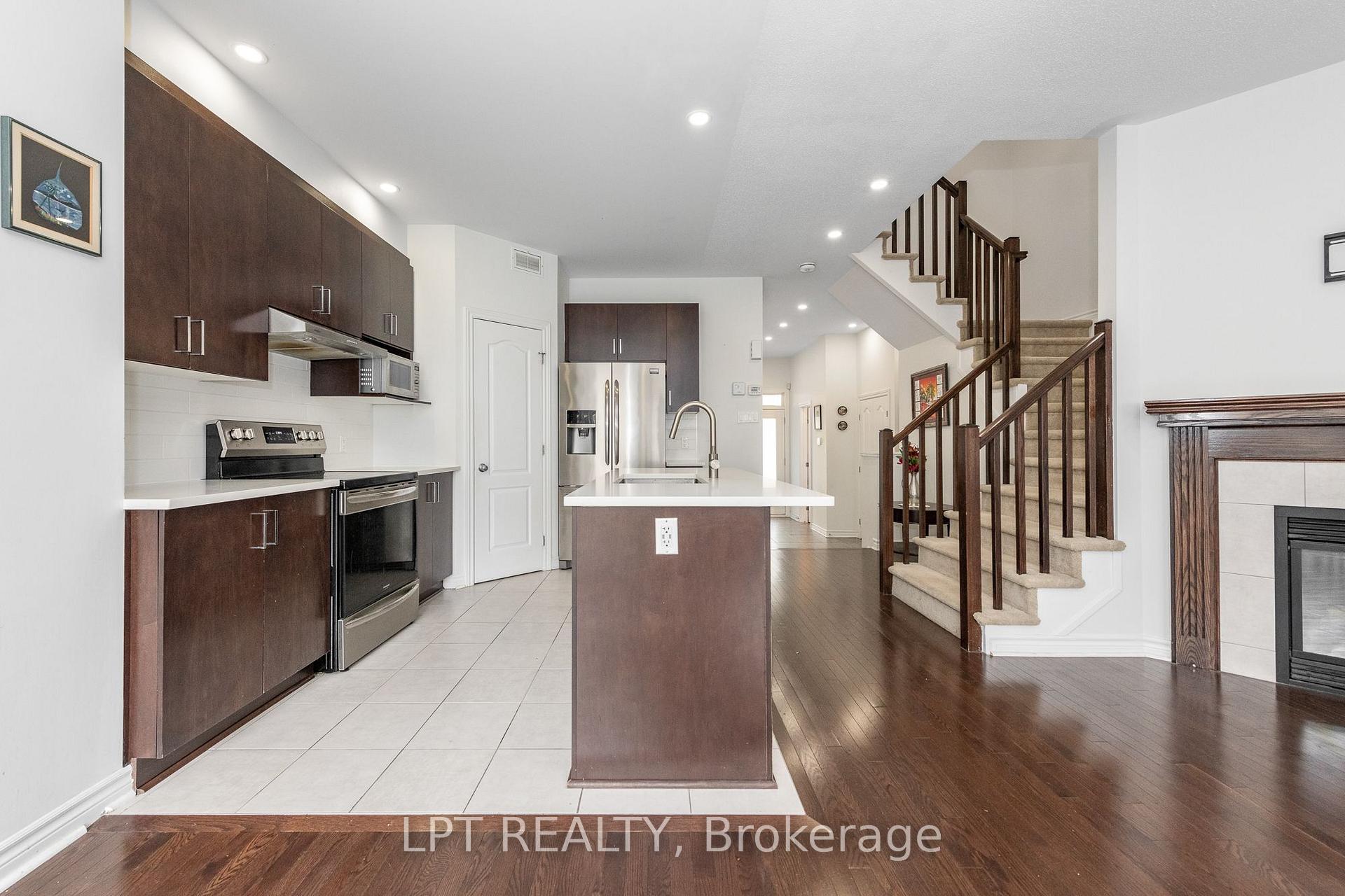 Photo 5 of 181 Manorwood Crescent, Ottawa, Blossom Park/Kemp Park/Findlay Creek — HOMEH