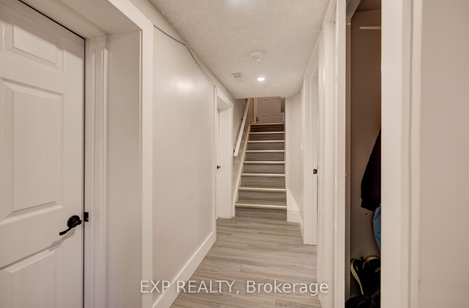 Photo 20 of 361 Prospect Avenue, Kitchener, Stanley Park — HOMEH