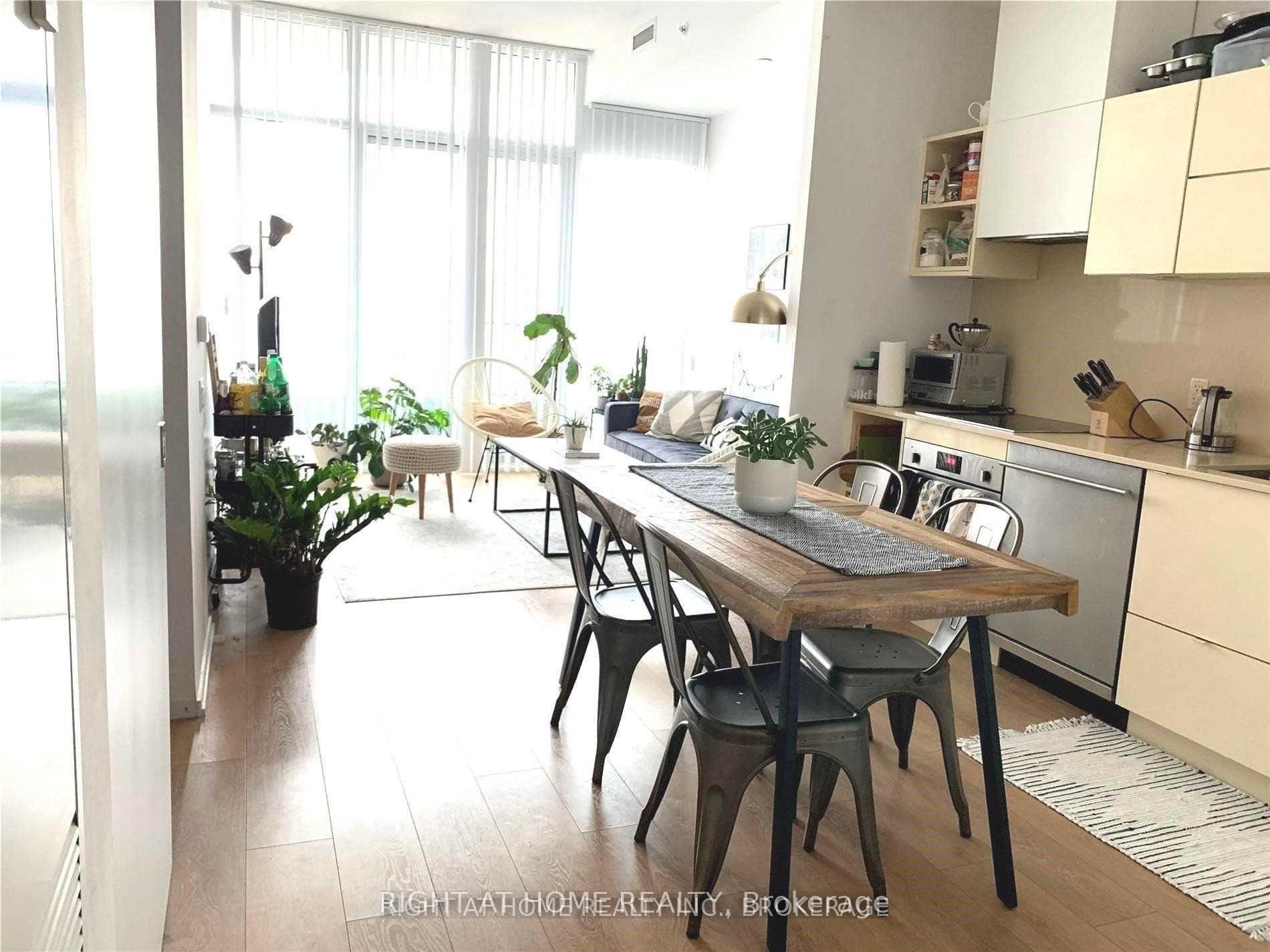 Photo 3 of Unit 504, 125 Peter Street, Toronto, Waterfront Communities — HOMEH