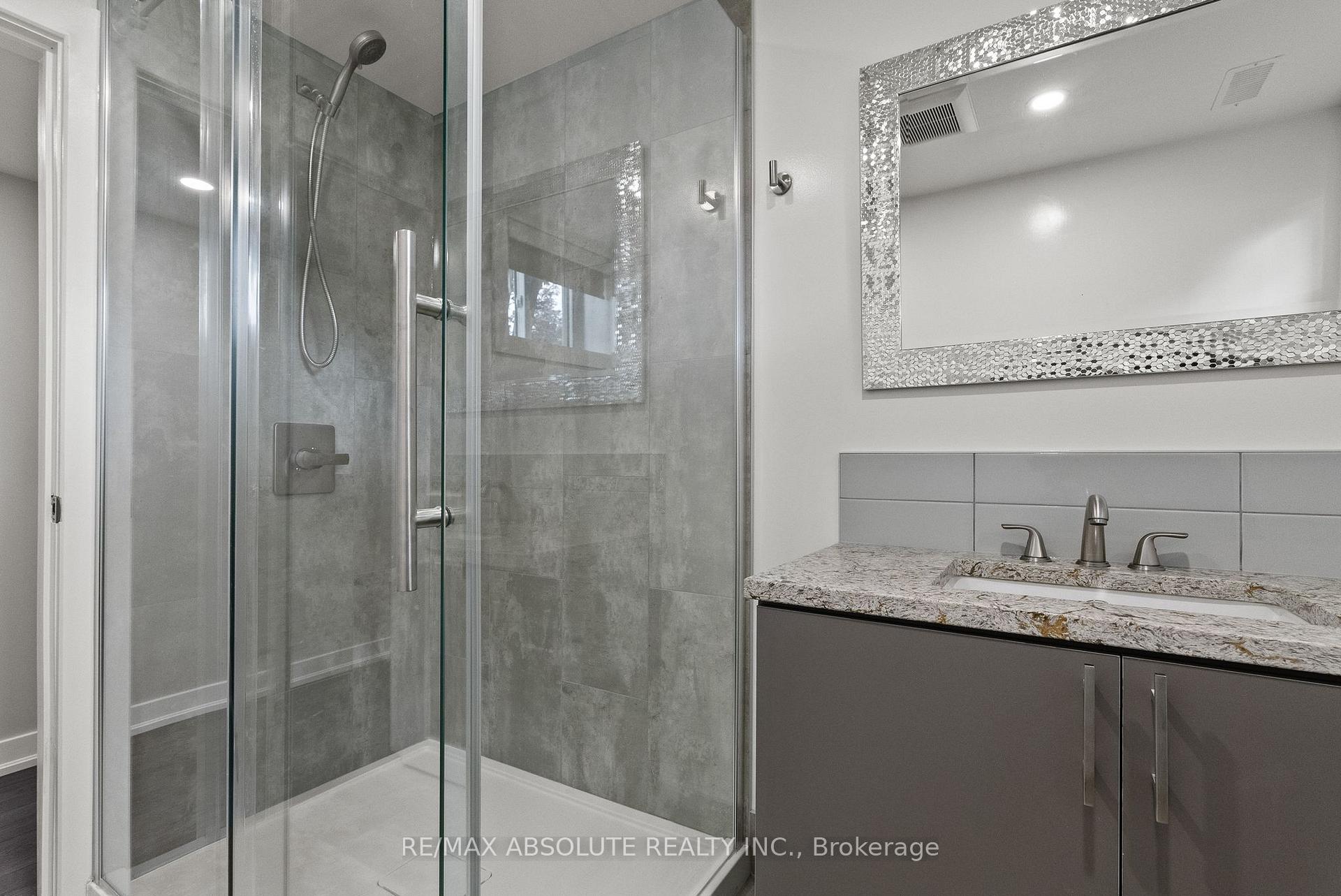 Photo 19 of Unit Unit B (basement), 403 Pleasant Park Road, Ottawa, Alta Vista/Faircrest Heights — HOMEH
