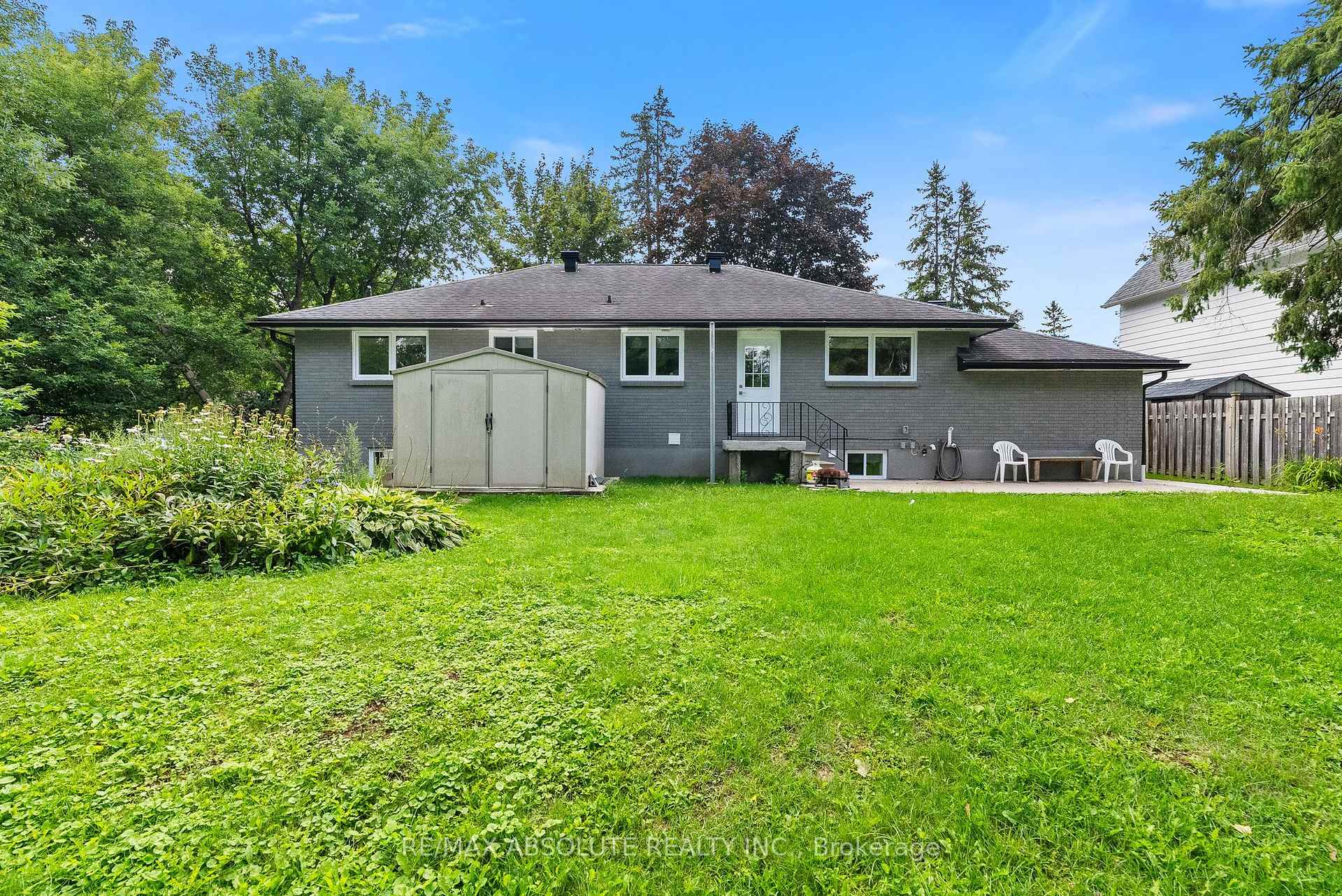 Photo 21 of Unit Unit B (basement), 403 Pleasant Park Road, Ottawa, Alta Vista/Faircrest Heights — HOMEH