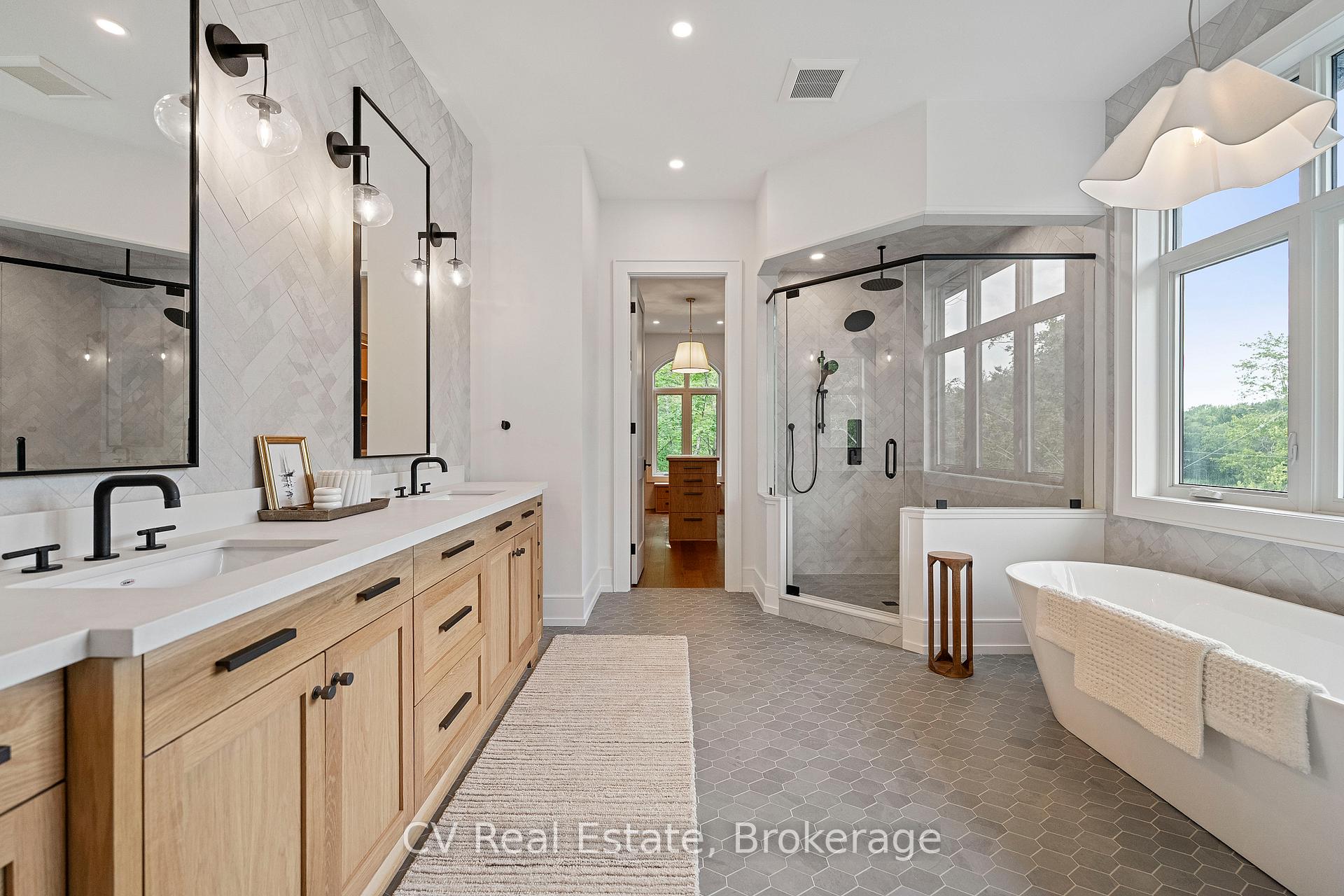 Photo 24 of 1031 Road 2900, Gravenhurst, Muskoka (S) — HOMEH
