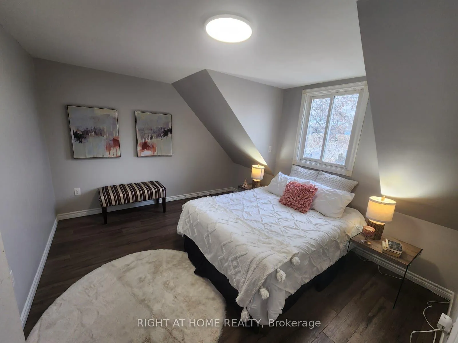 Photo 6 of Unit #3, 113 John Street, Barrie, Sanford — HOMEH