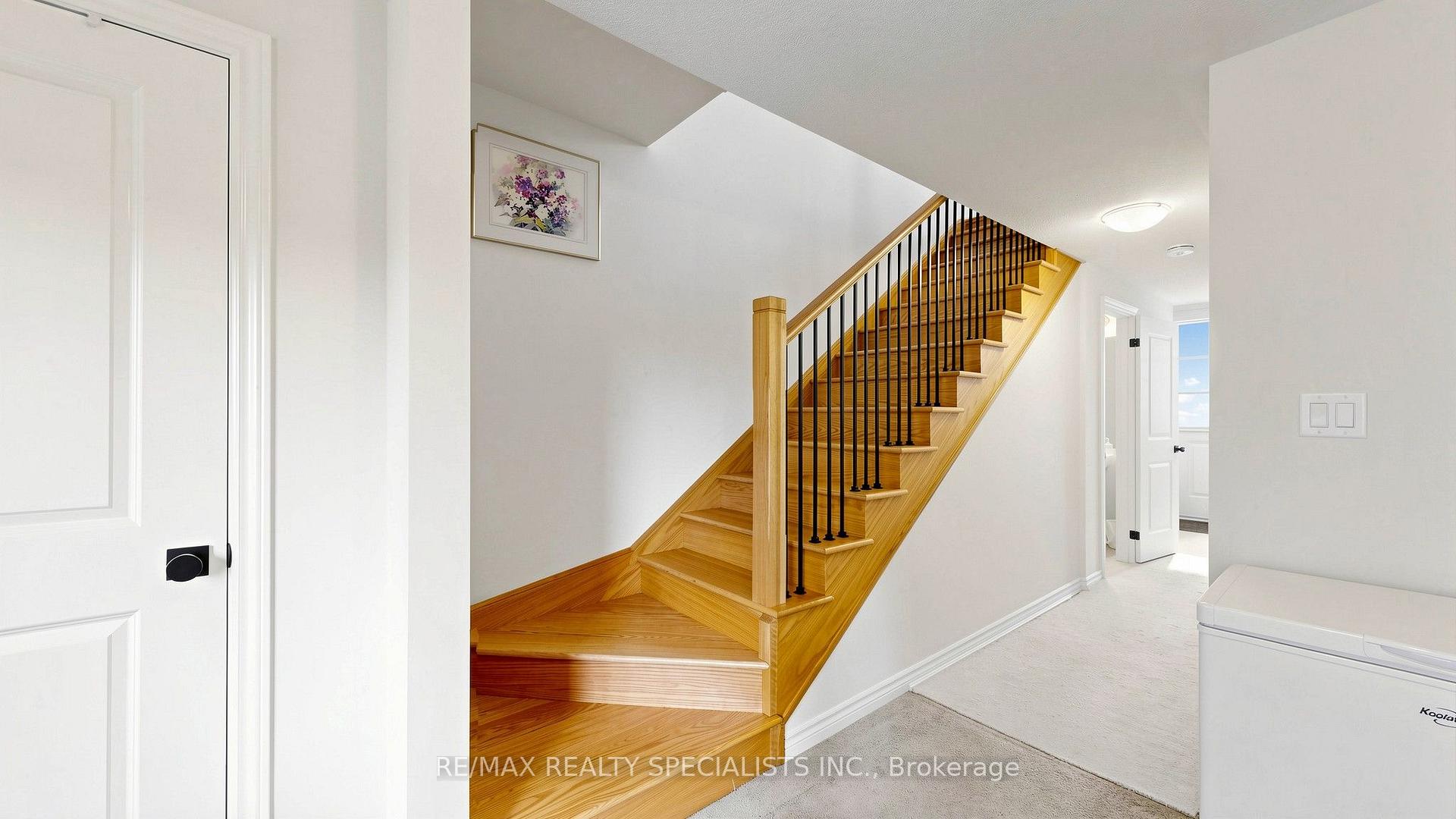 Photo 26 of 14 Bretlon Street, Brampton, Goreway Drive Corridor — HOMEH