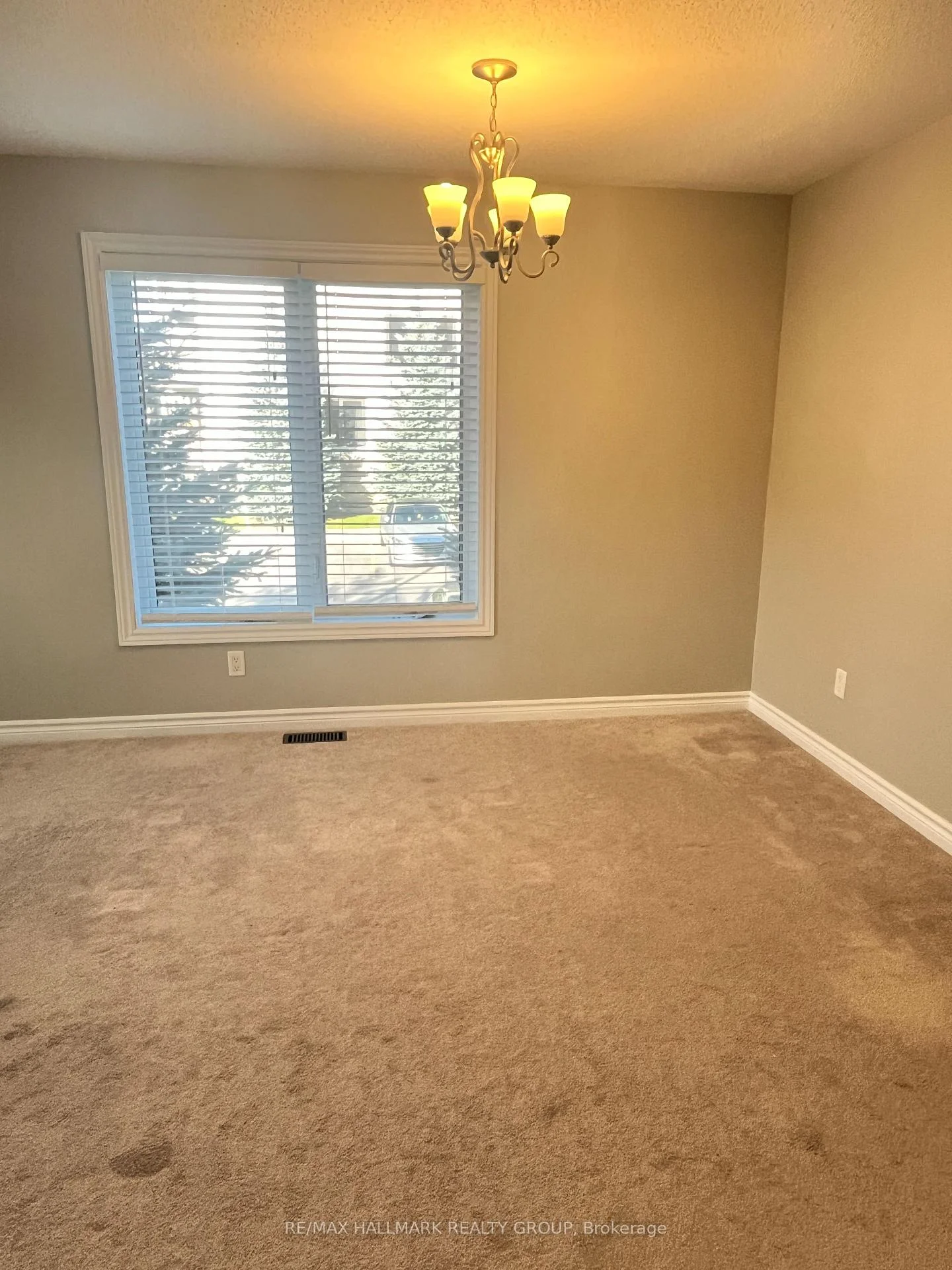 Photo 6 of 619 A Chapman Mills Drive, Ottawa, Barrhaven - Strandherd — HOMEH