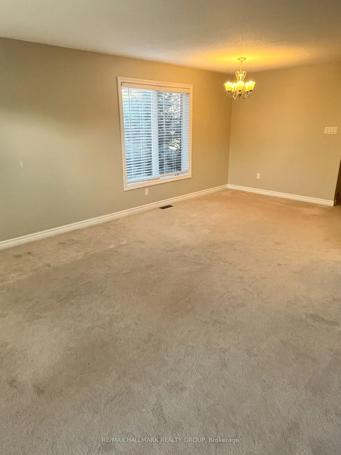 Photo 8 of 619 A Chapman Mills Drive, Ottawa, Barrhaven - Strandherd — HOMEH