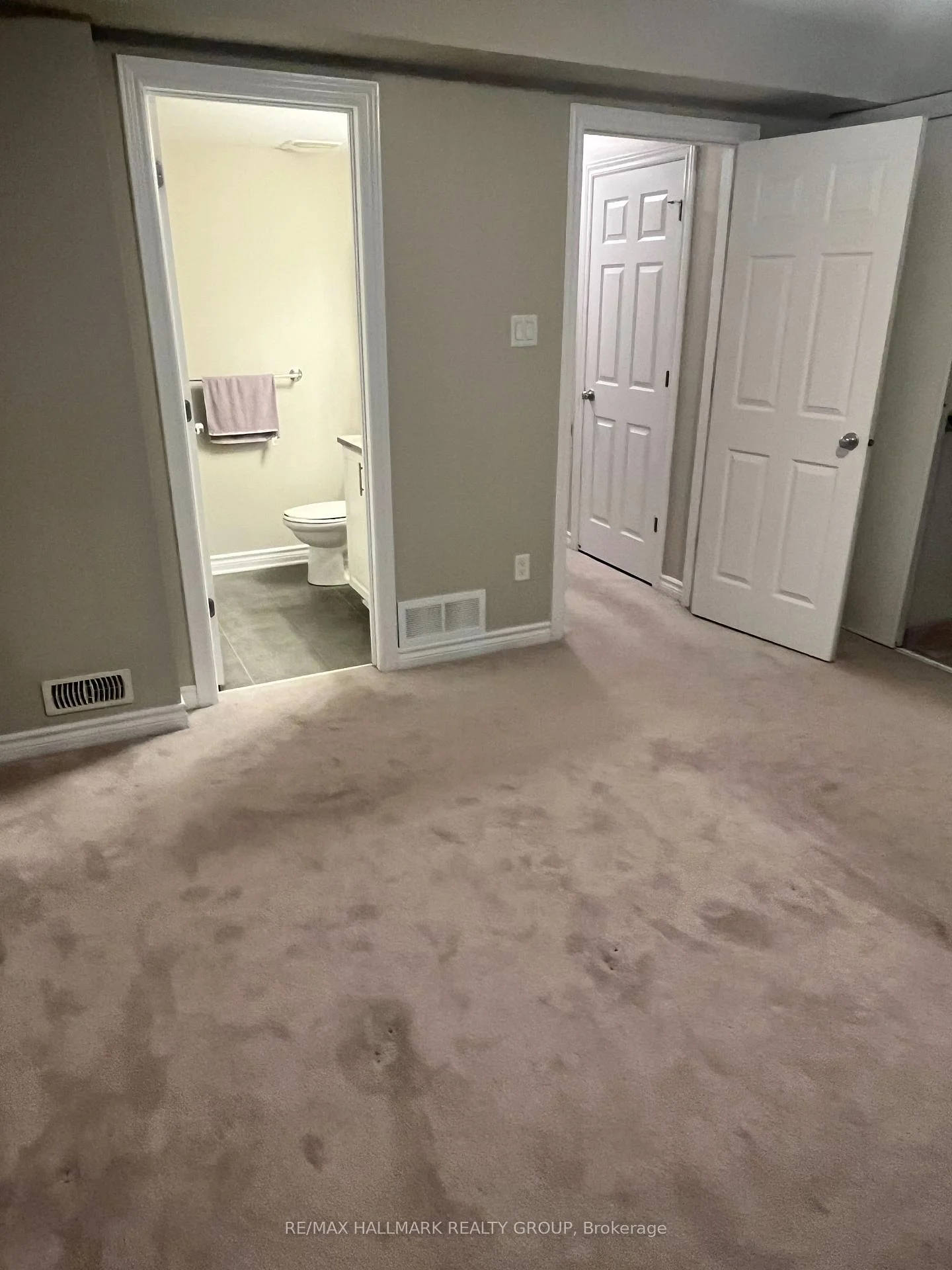 Photo 11 of 619 A Chapman Mills Drive, Ottawa, Barrhaven - Strandherd — HOMEH
