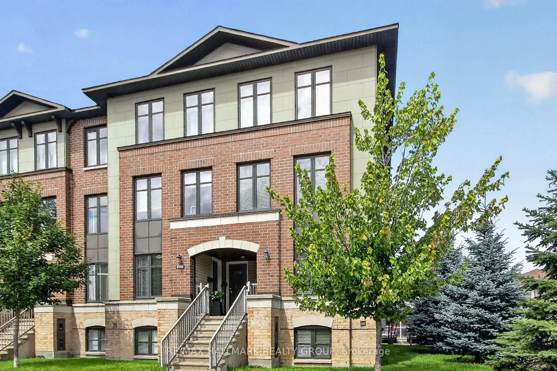 Photo 21 of 619 A Chapman Mills Drive, Ottawa, Barrhaven - Strandherd — HOMEH