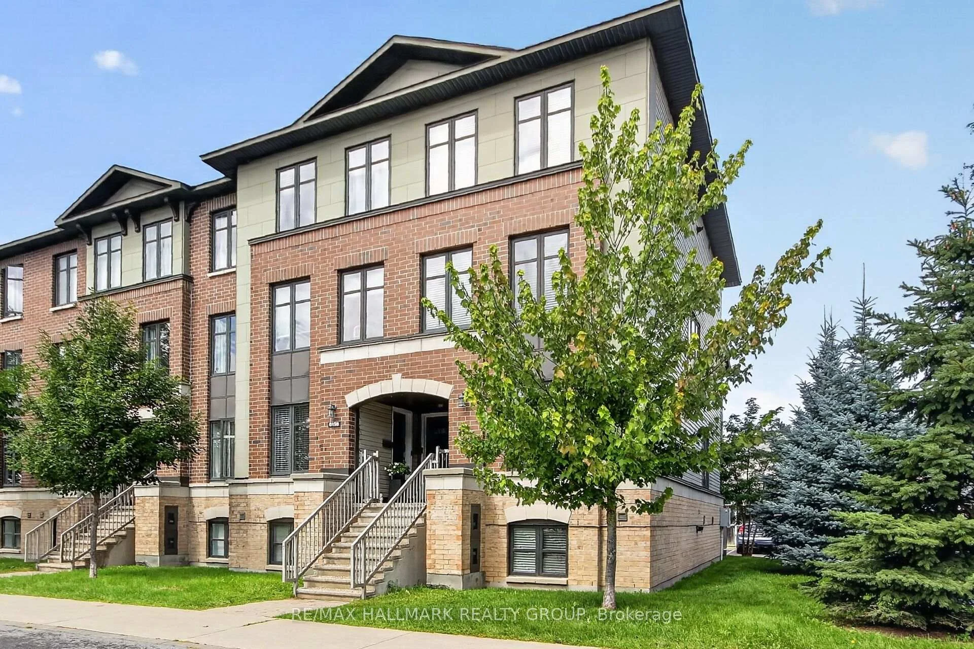 Photo 24 of 619 A Chapman Mills Drive, Ottawa, Barrhaven - Strandherd — HOMEH
