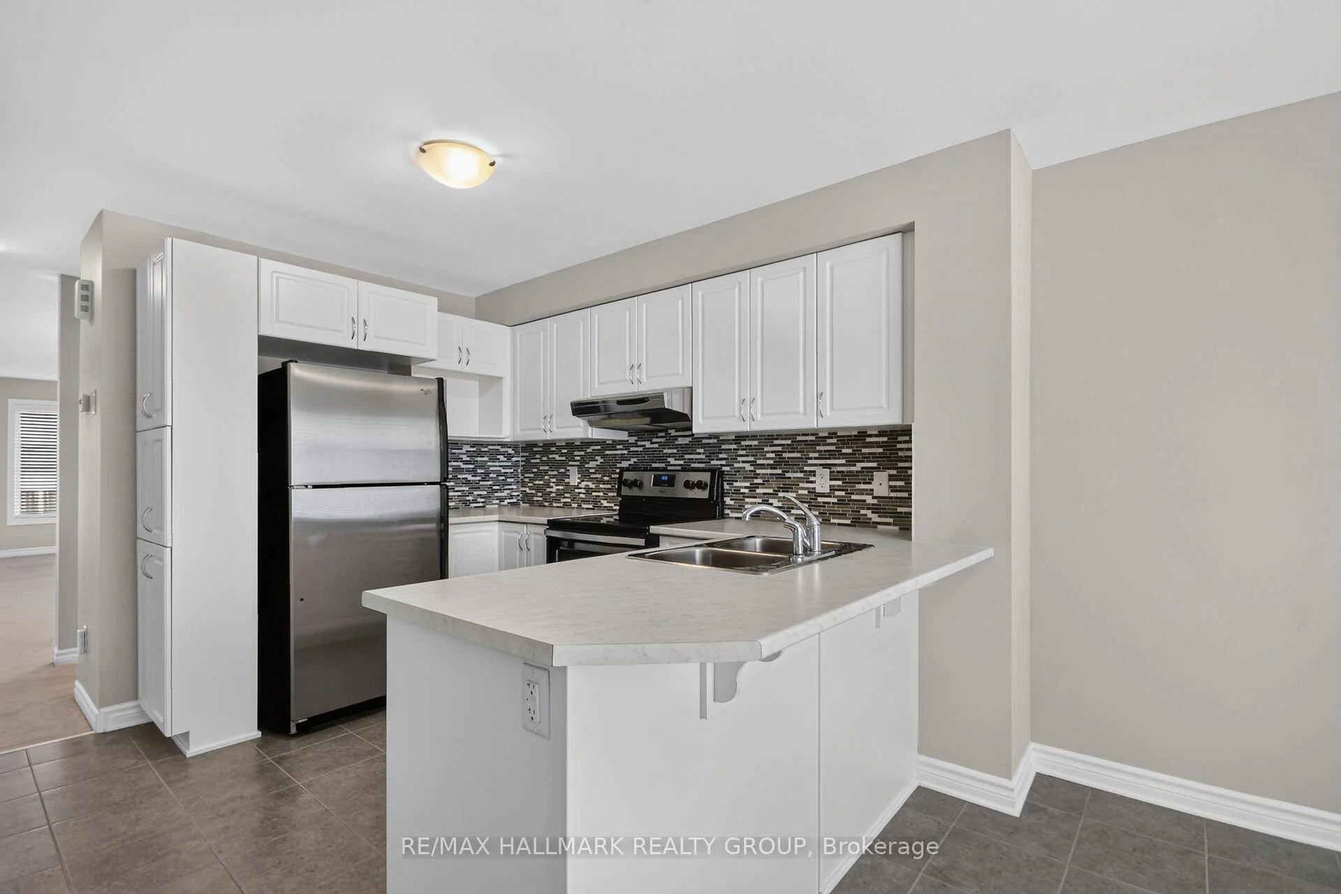 Photo 27 of 619 A Chapman Mills Drive, Ottawa, Barrhaven - Strandherd — HOMEH