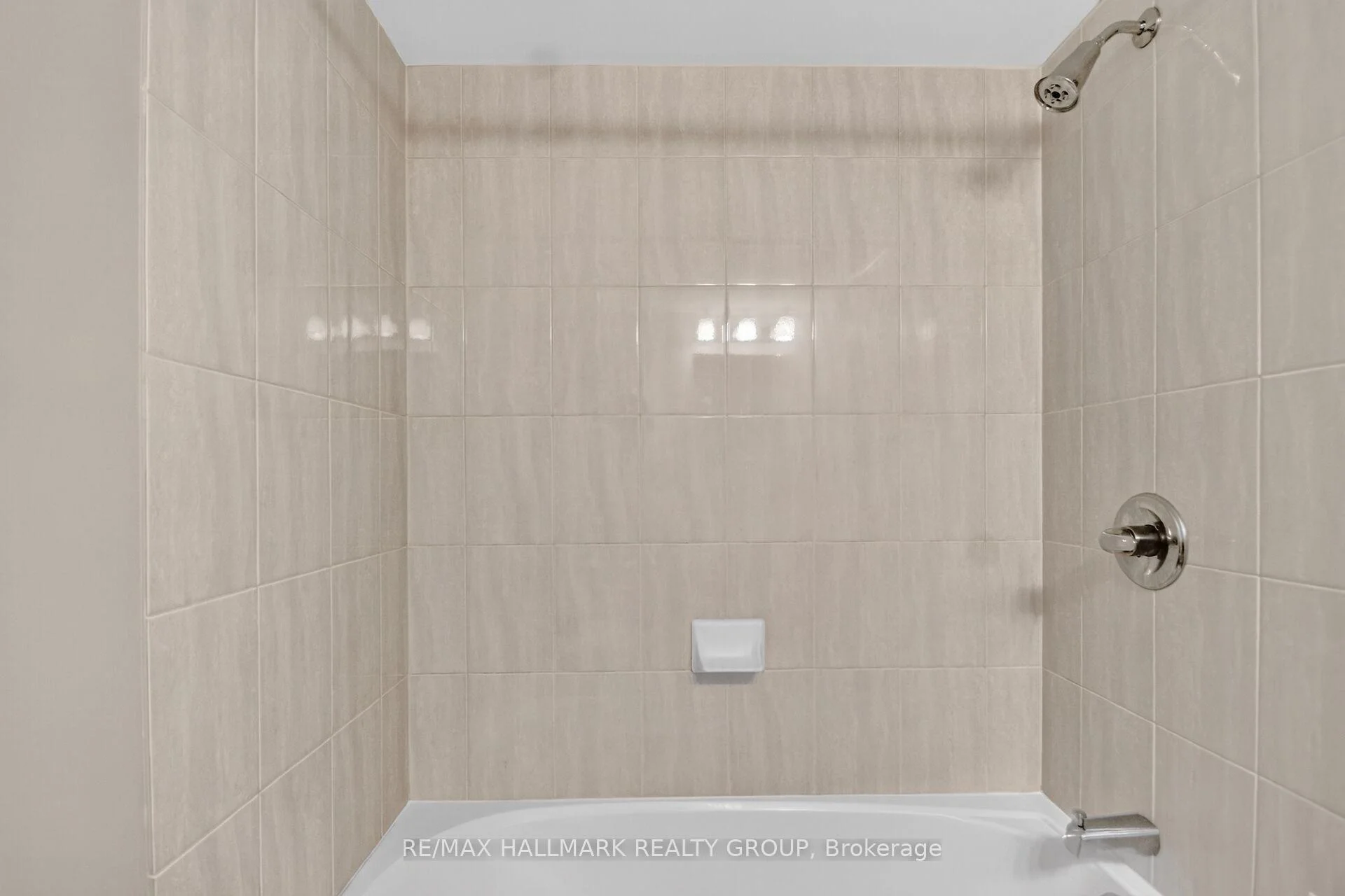 Photo 79 of 619 A Chapman Mills Drive, Ottawa, Barrhaven - Strandherd — HOMEH