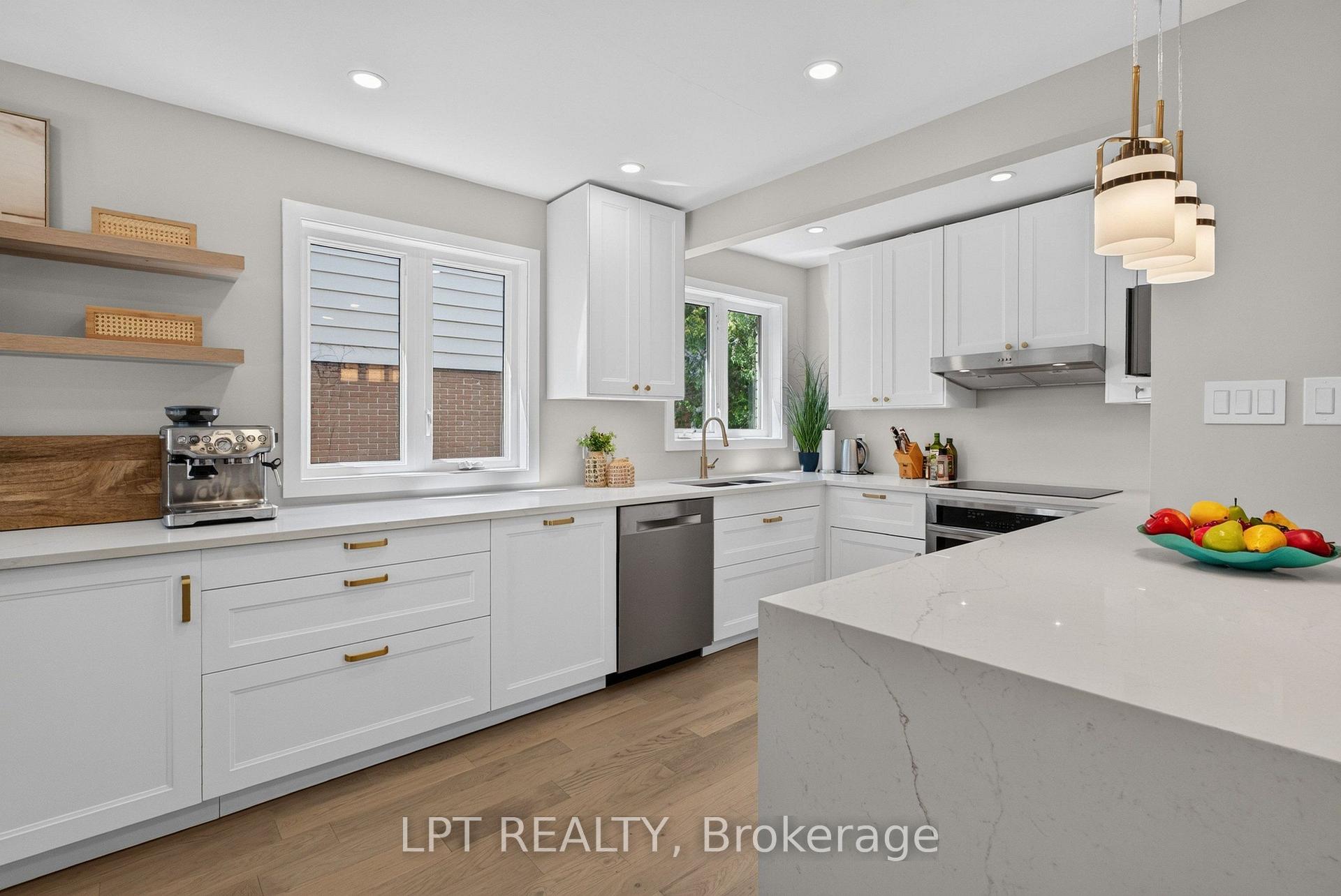 Photo 3 of 337 Joffre-Belanger Way, Ottawa, Vanier — HOMEH