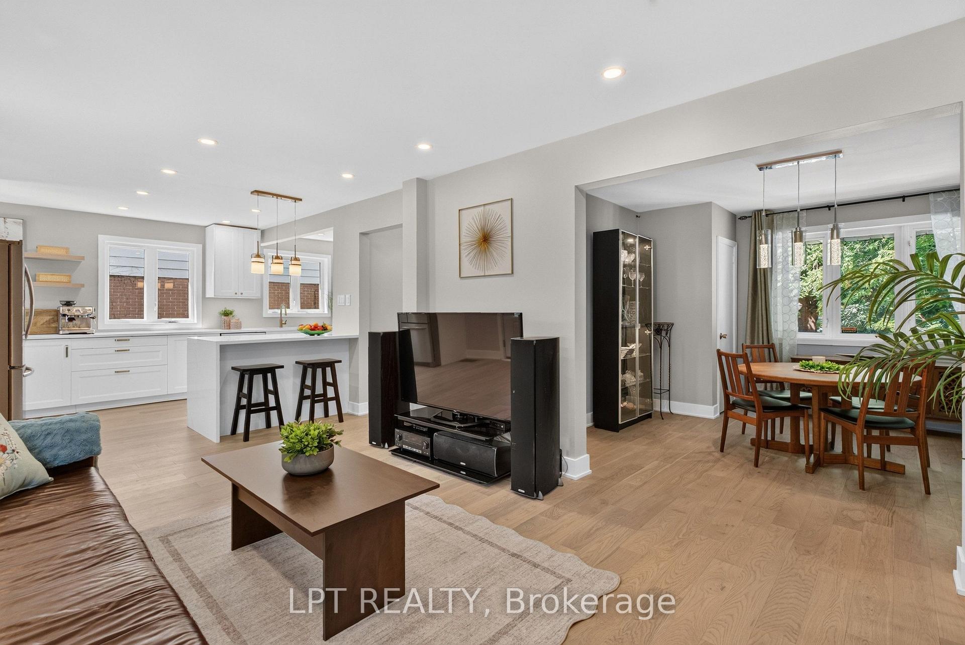 Photo 7 of 337 Joffre-Belanger Way, Ottawa, Vanier — HOMEH