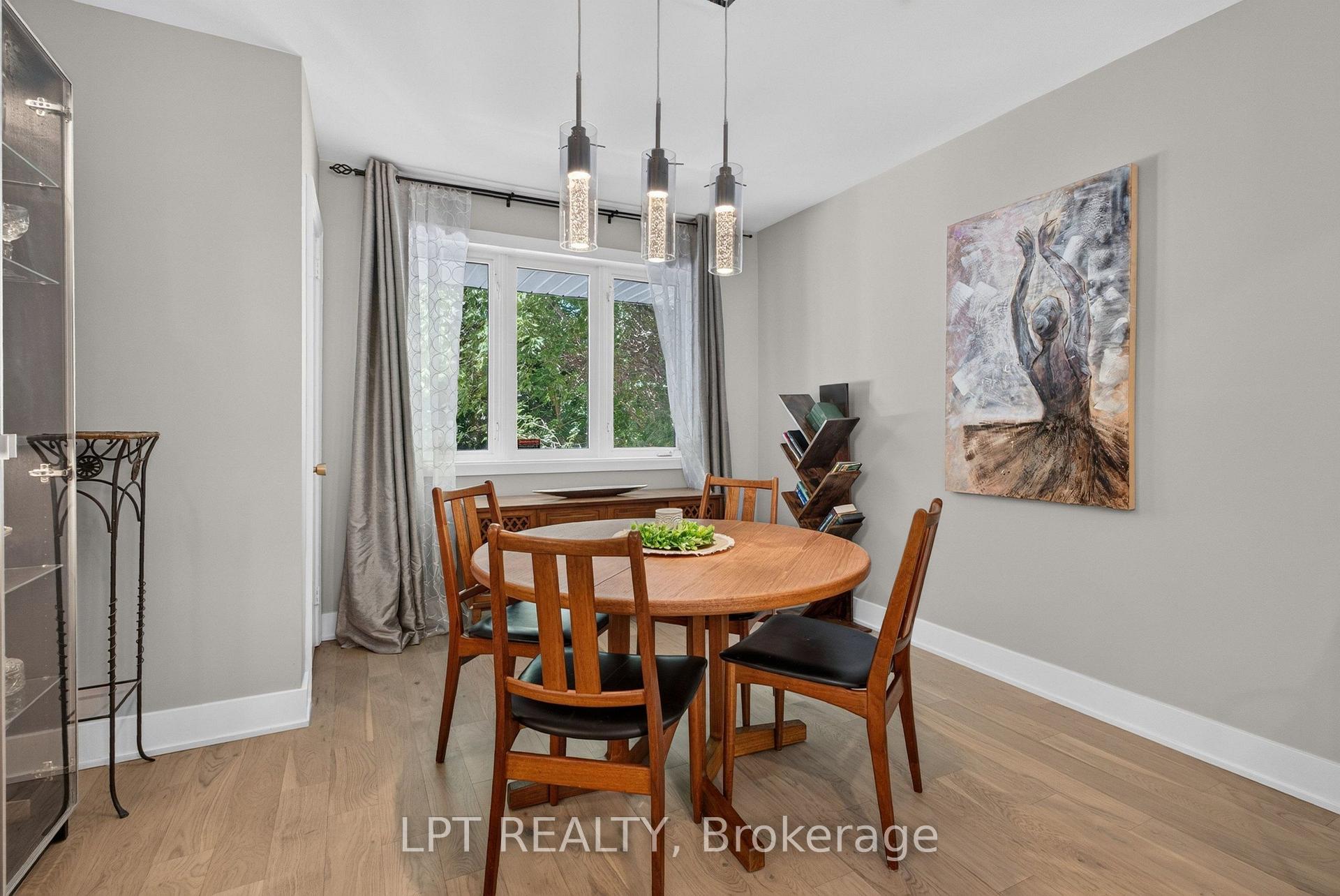 Photo 13 of 337 Joffre-Belanger Way, Ottawa, Vanier — HOMEH