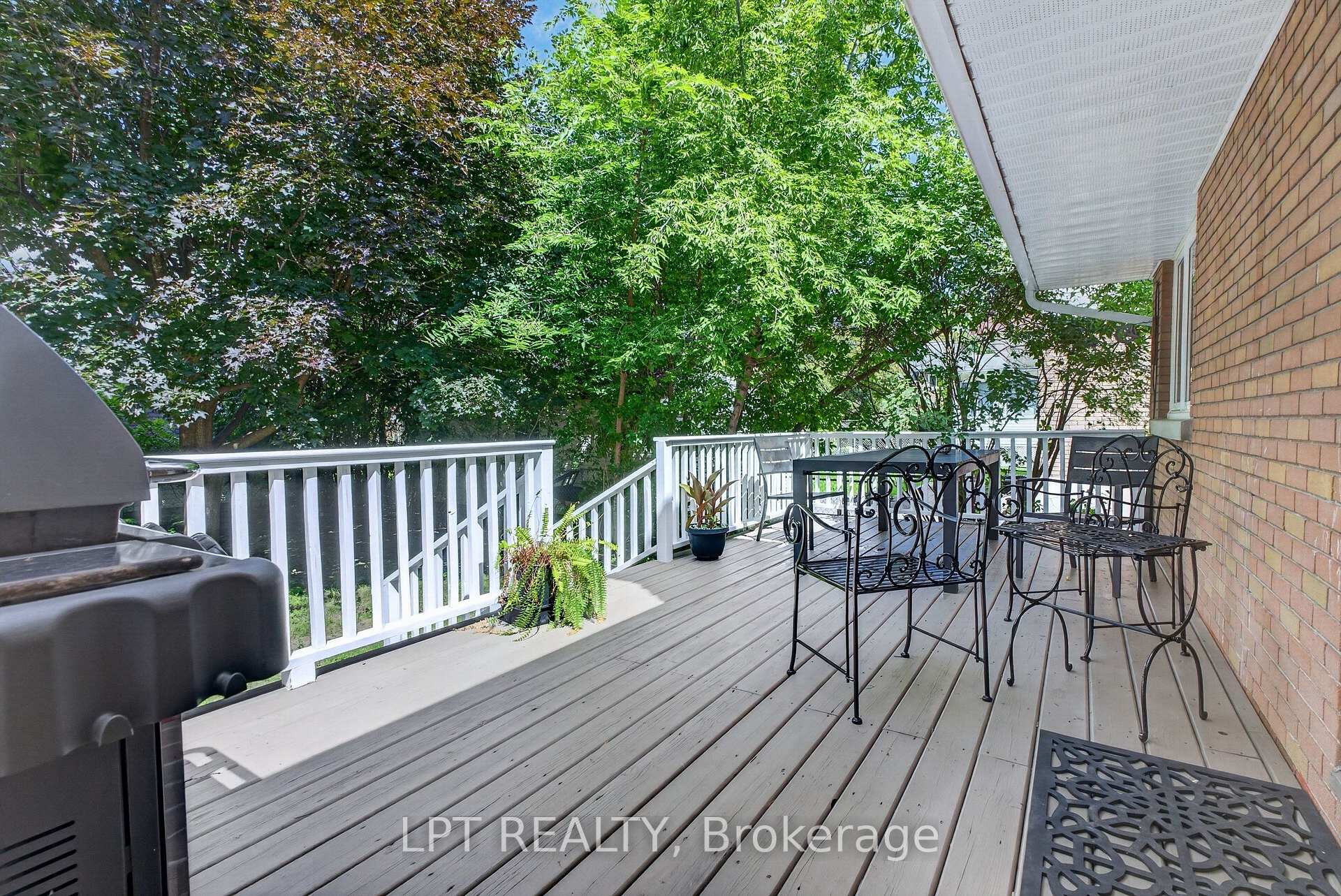 Photo 25 of 337 Joffre-Belanger Way, Ottawa, Vanier — HOMEH