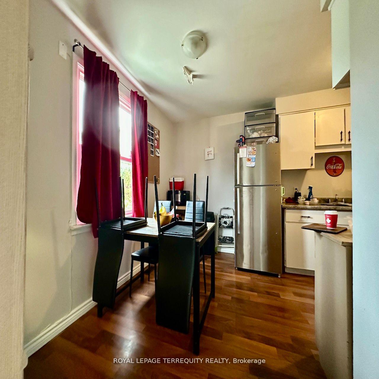 Photo 7 of 10 Orchard Place, Chatham-Kent — HOMEH