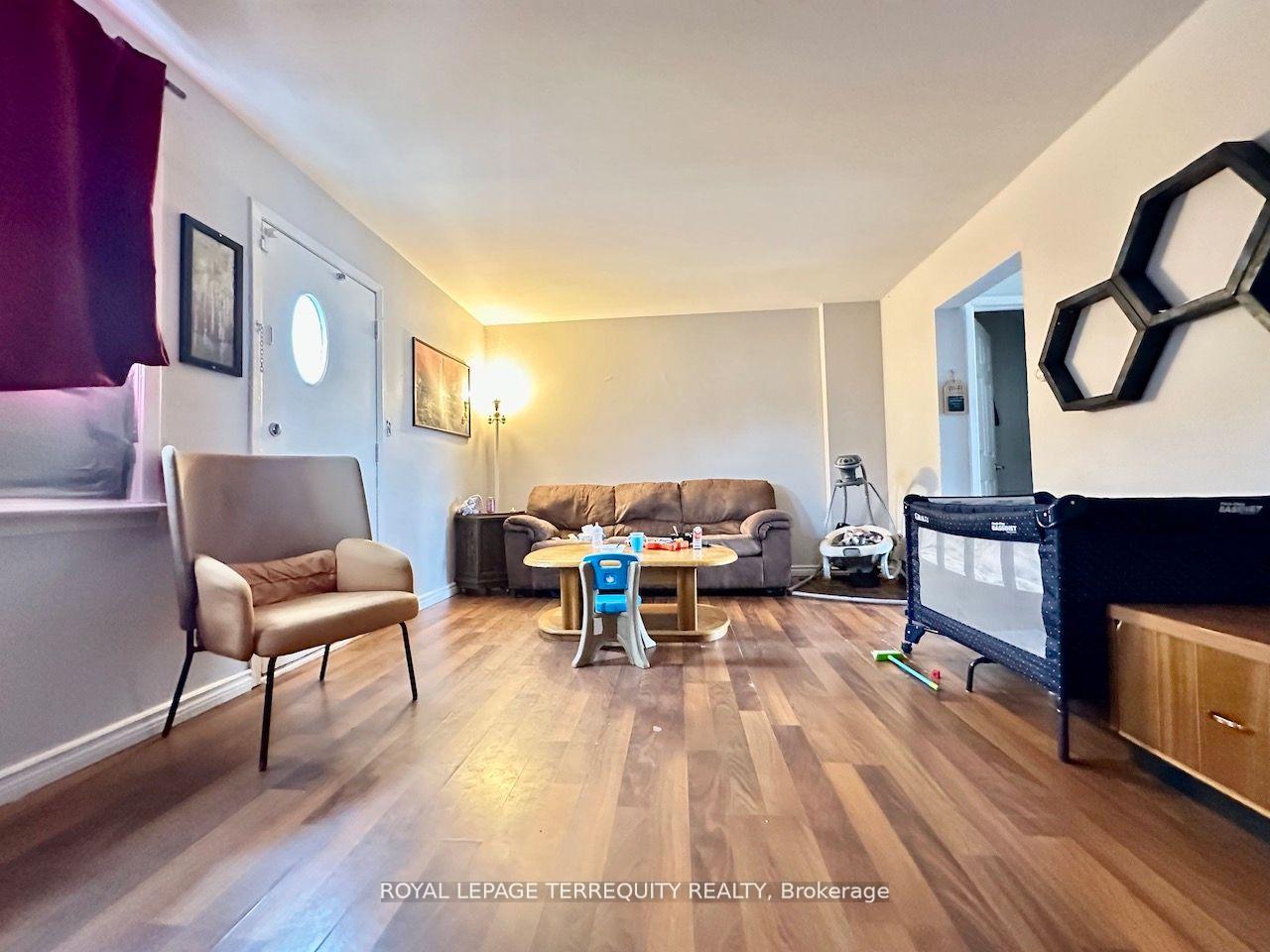 Photo 14 of 10 Orchard Place, Chatham-Kent — HOMEH
