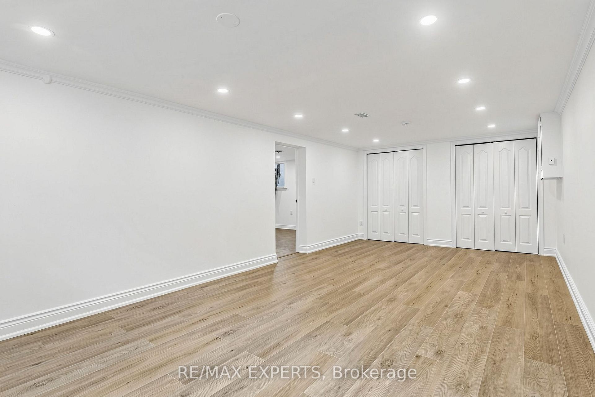 Photo 34 of 8 Longbridge Road, Vaughan, Uplands — HOMEH