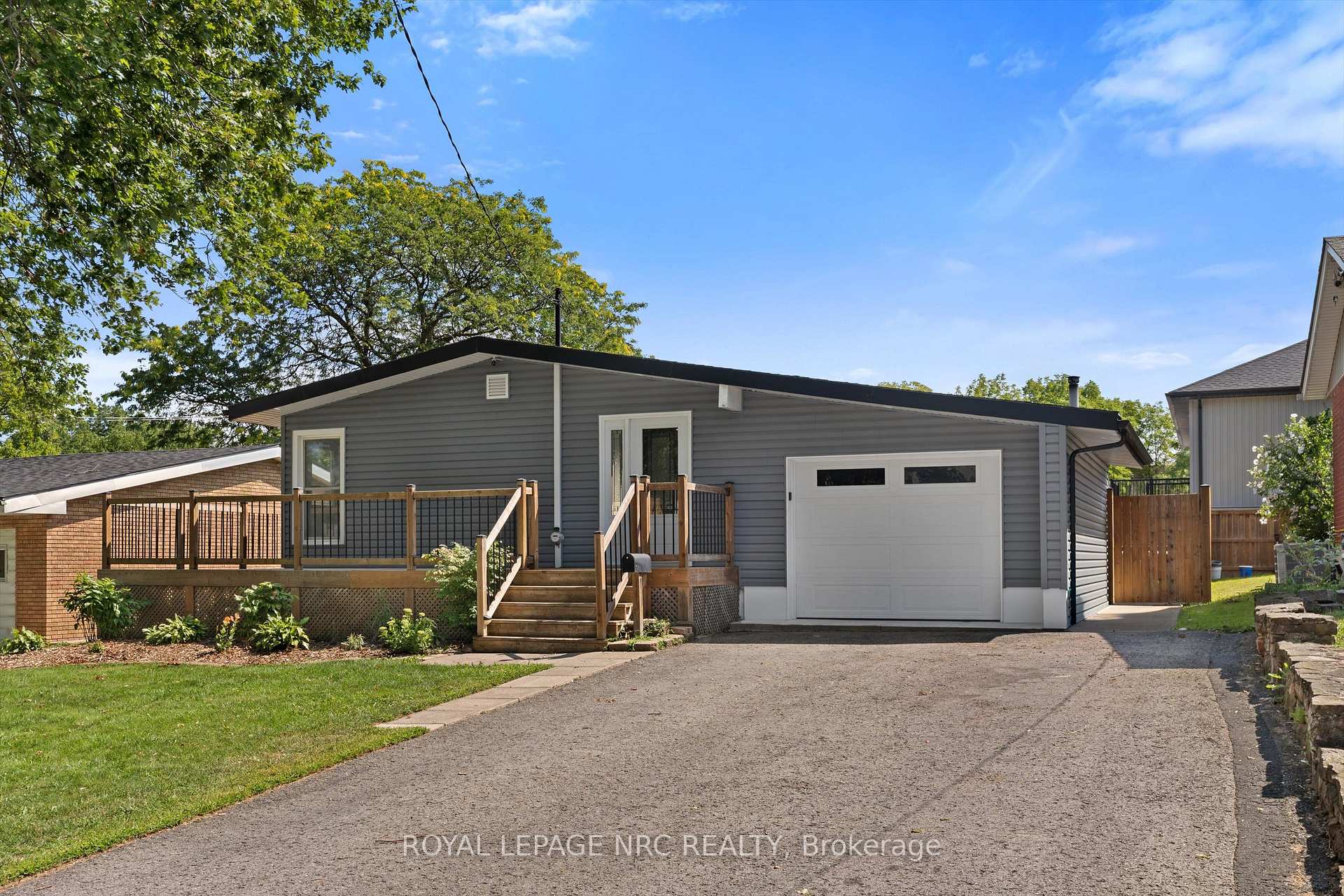 Photo 1 of 64 Welland Street N, Thorold, Thorold Downtown — HOMEH