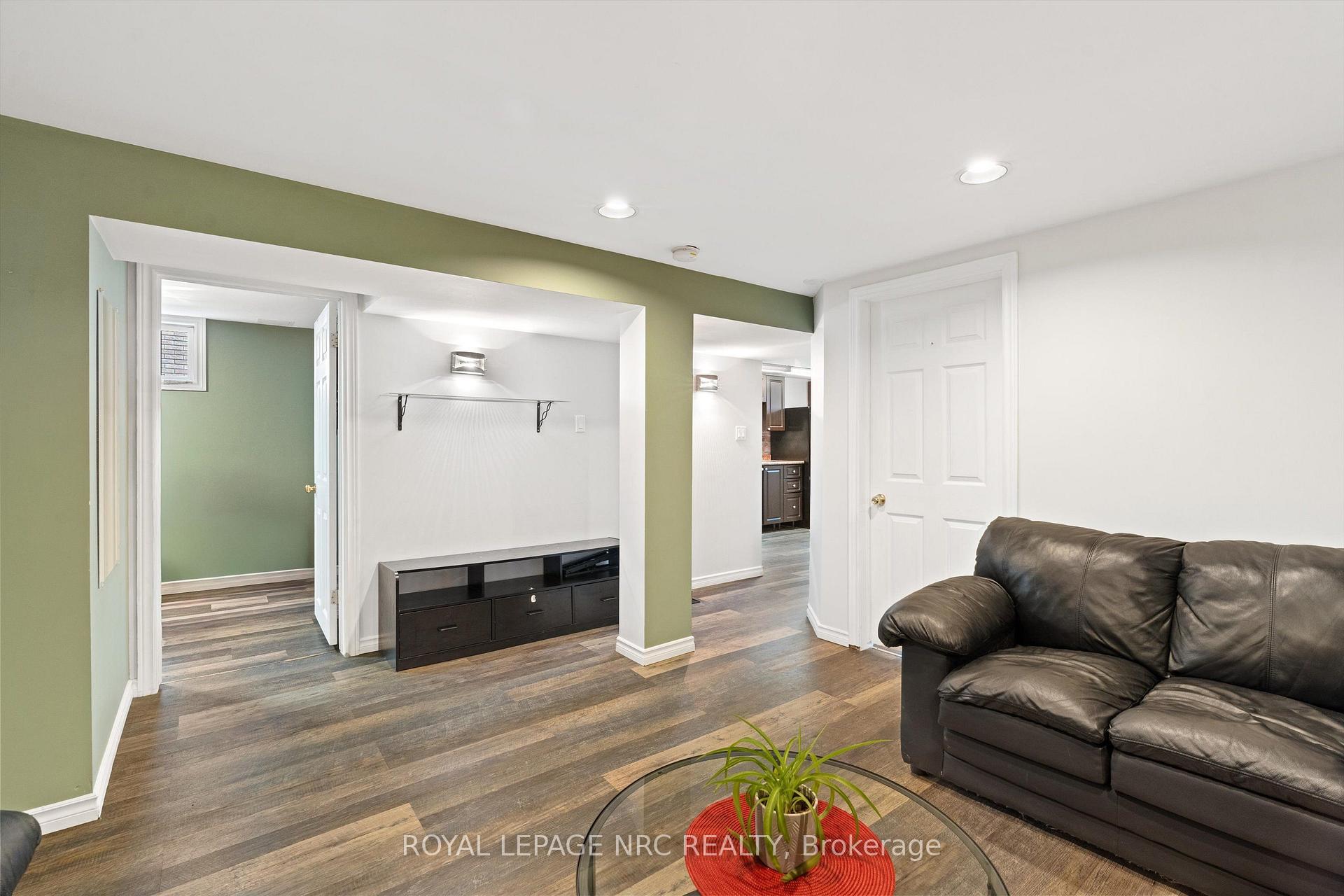 Photo 25 of 64 Welland Street N, Thorold, Thorold Downtown — HOMEH