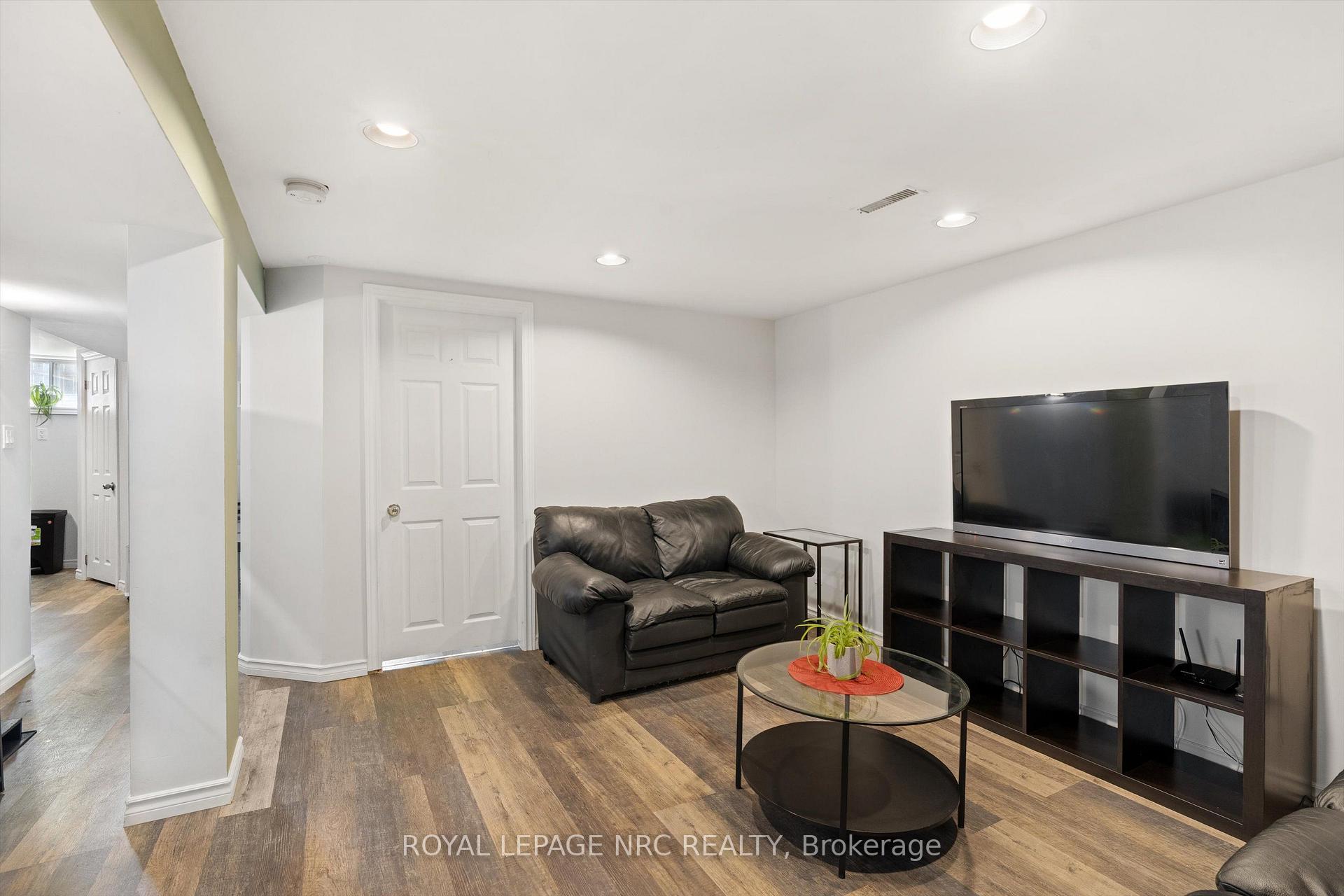 Photo 27 of 64 Welland Street N, Thorold, Thorold Downtown — HOMEH
