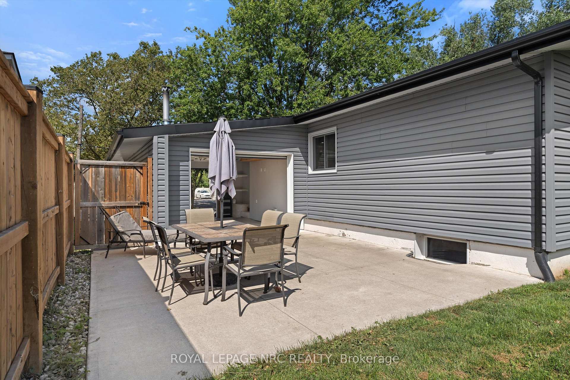 Photo 37 of 64 Welland Street N, Thorold, Thorold Downtown — HOMEH