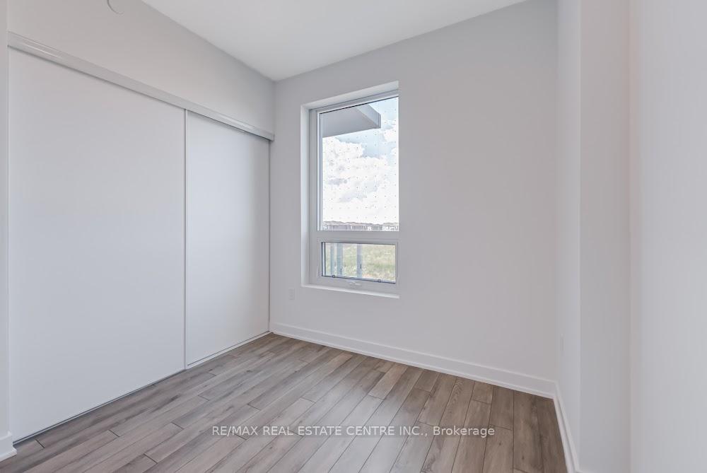 Photo 17 of Unit 238, 1005 Dundas Street E, Oakville, Joshua Meadows — HOMEH