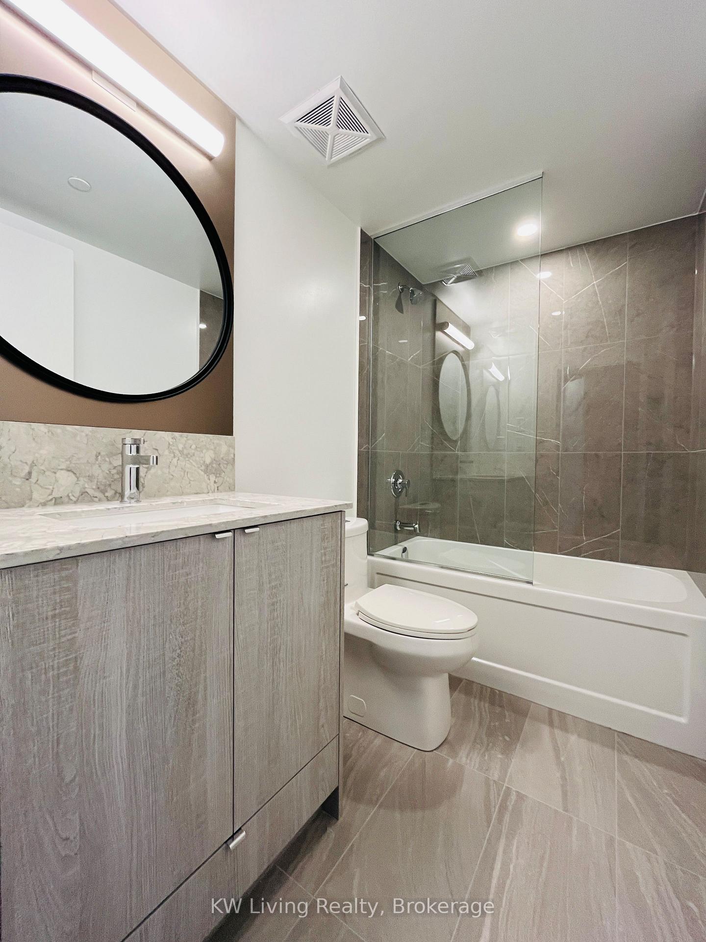 Photo 2 of Unit 2506, 771 Yonge Street, Toronto, The Annex — HOMEH