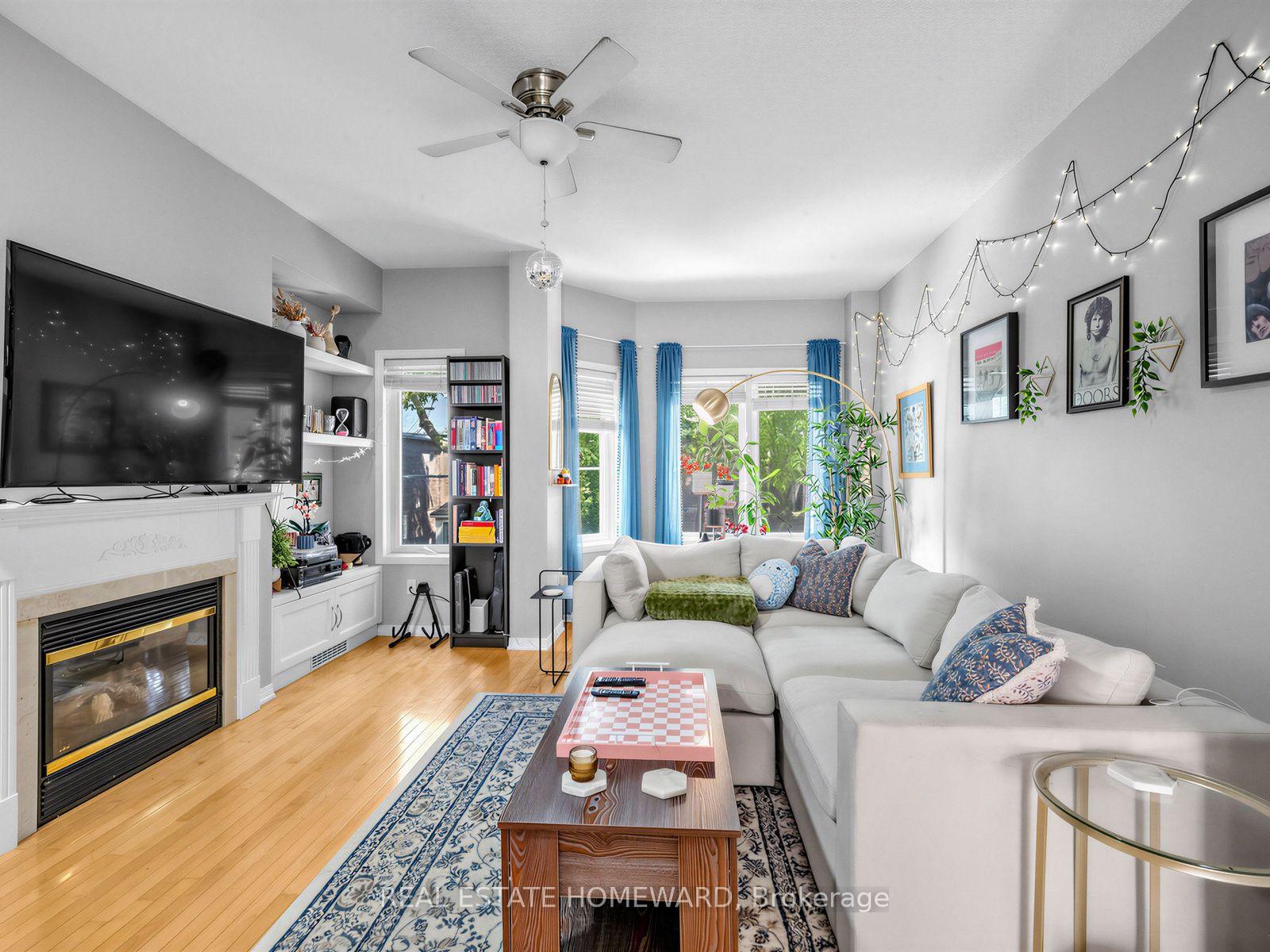 Photo 4 of 24 Filmic Lane, Toronto, South Riverdale — HOMEH