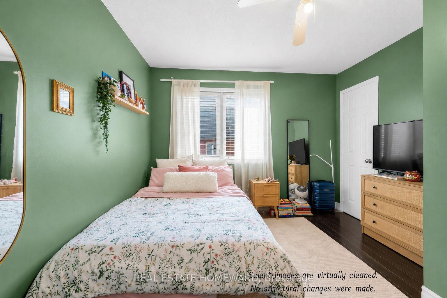 Photo 12 of 24 Filmic Lane, Toronto, South Riverdale — HOMEH
