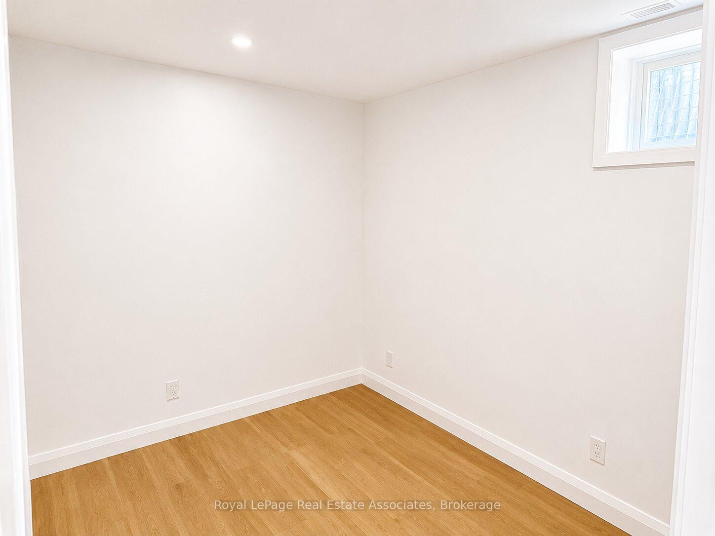 Photo 10 of Unit 1 GS, 17 White Avenue, Toronto, Rockcliffe-Smythe — HOMEH