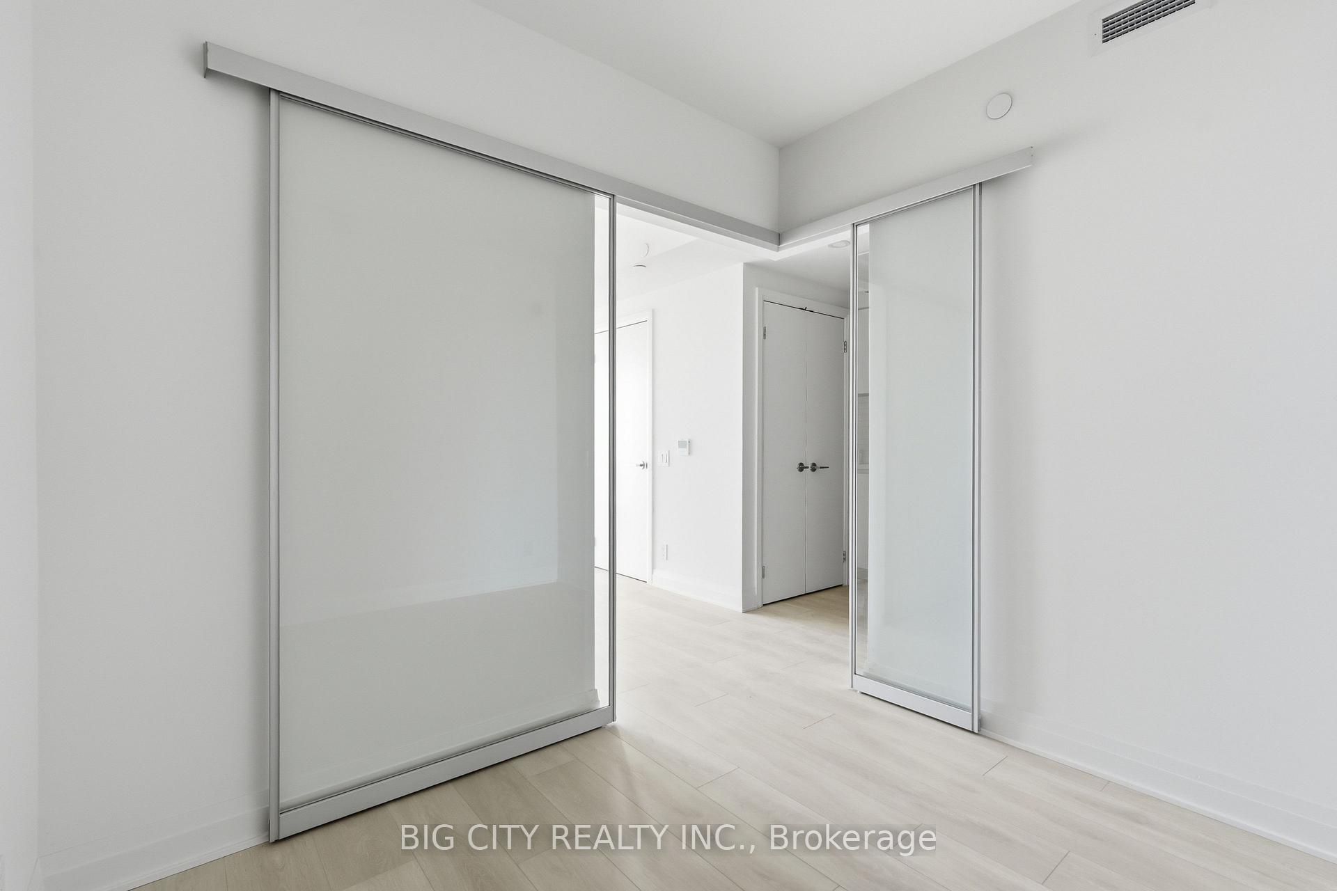 Photo 18 of Unit 1501, 25 Frederick Todd Way, Toronto, Thorncliffe Park — HOMEH