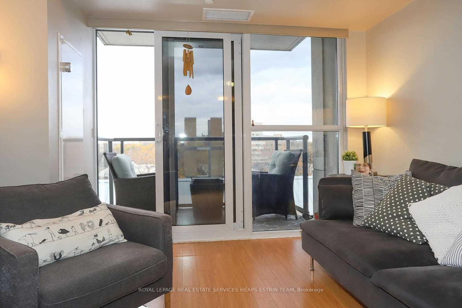 Photo 6 of Unit 614, 35 Saranac Boulevard, Toronto, Englemount-Lawrence — HOMEH