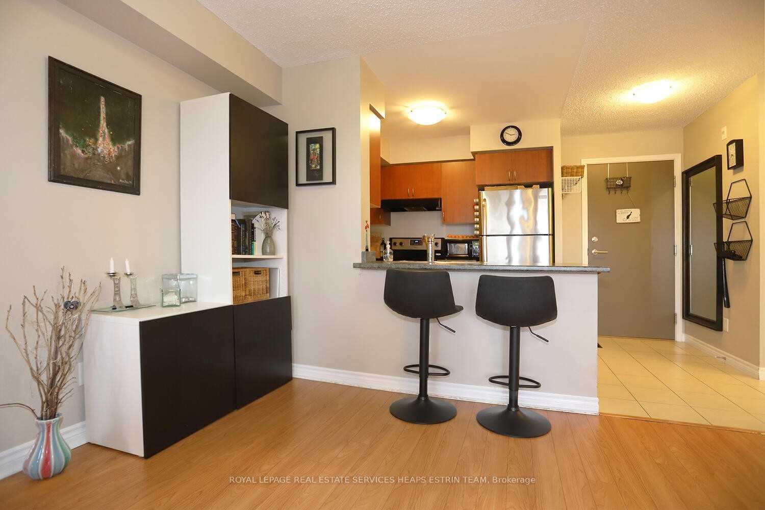 Photo 11 of Unit 614, 35 Saranac Boulevard, Toronto, Englemount-Lawrence — HOMEH