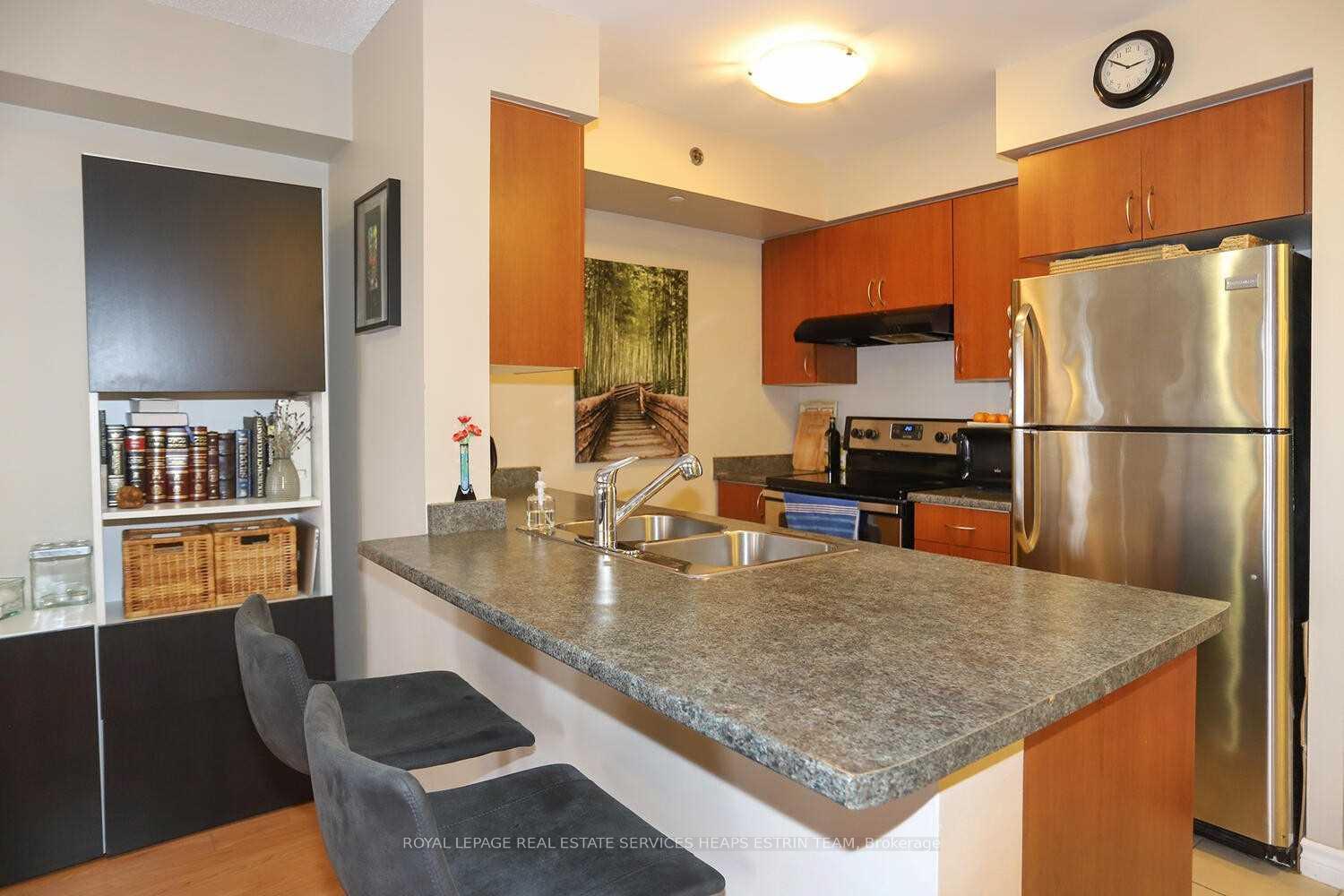 Photo 12 of Unit 614, 35 Saranac Boulevard, Toronto, Englemount-Lawrence — HOMEH
