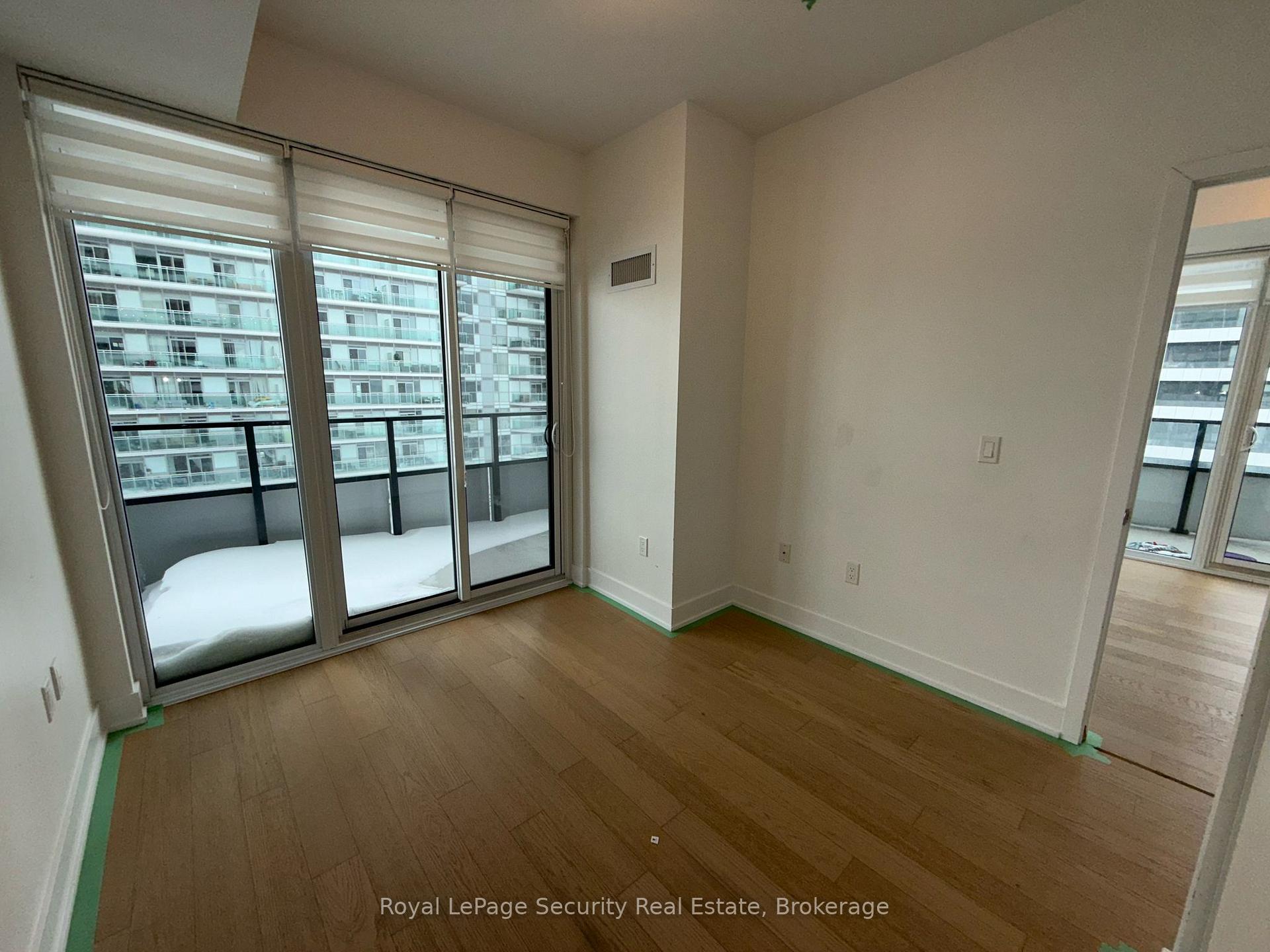 Photo 11 of Unit 1916, 30 Shore Breeze Drive, Etobicoke, Mimico — HOMEH