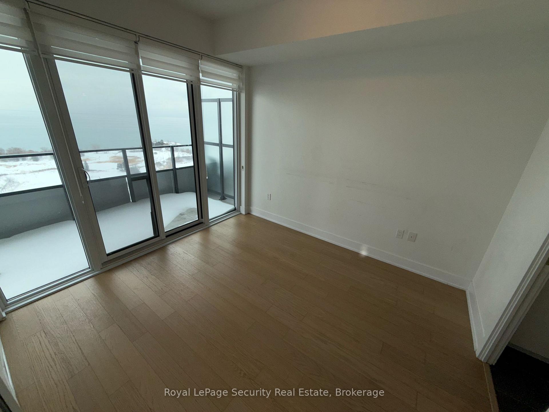 Photo 12 of Unit 1916, 30 Shore Breeze Drive, Etobicoke, Mimico — HOMEH